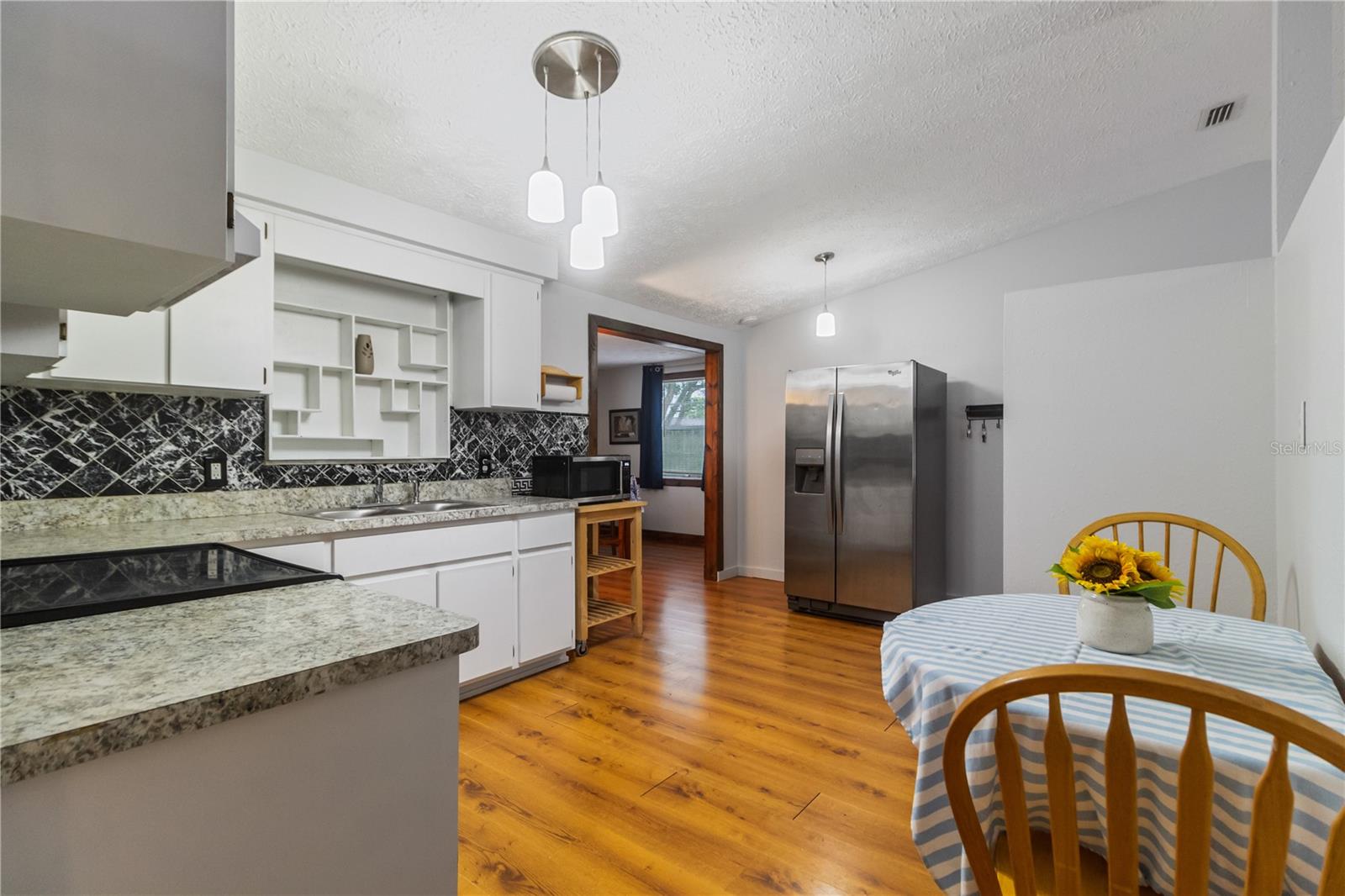 freshly painted kitchen cabinets