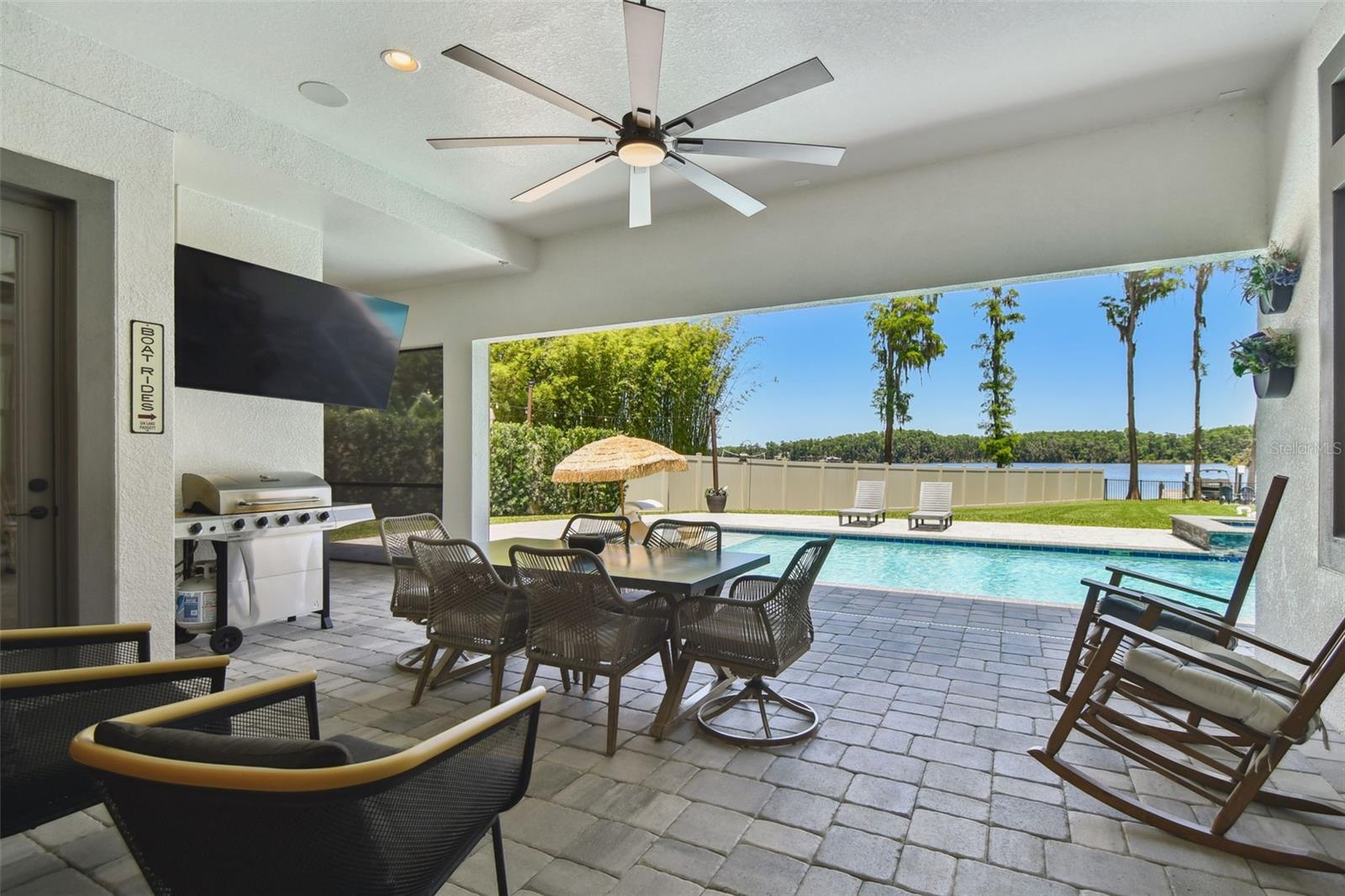 Extended Lanai