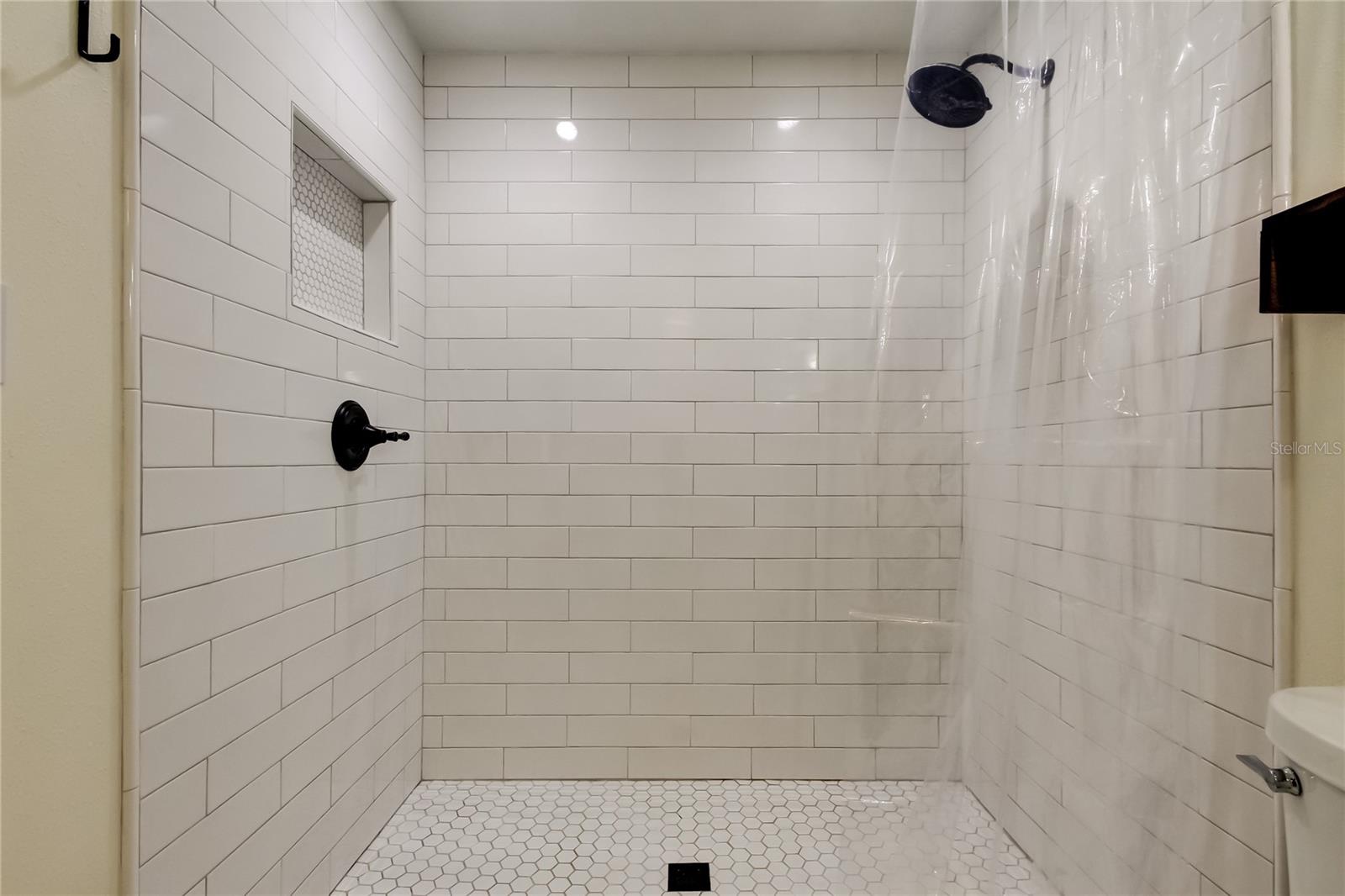 Primary shower