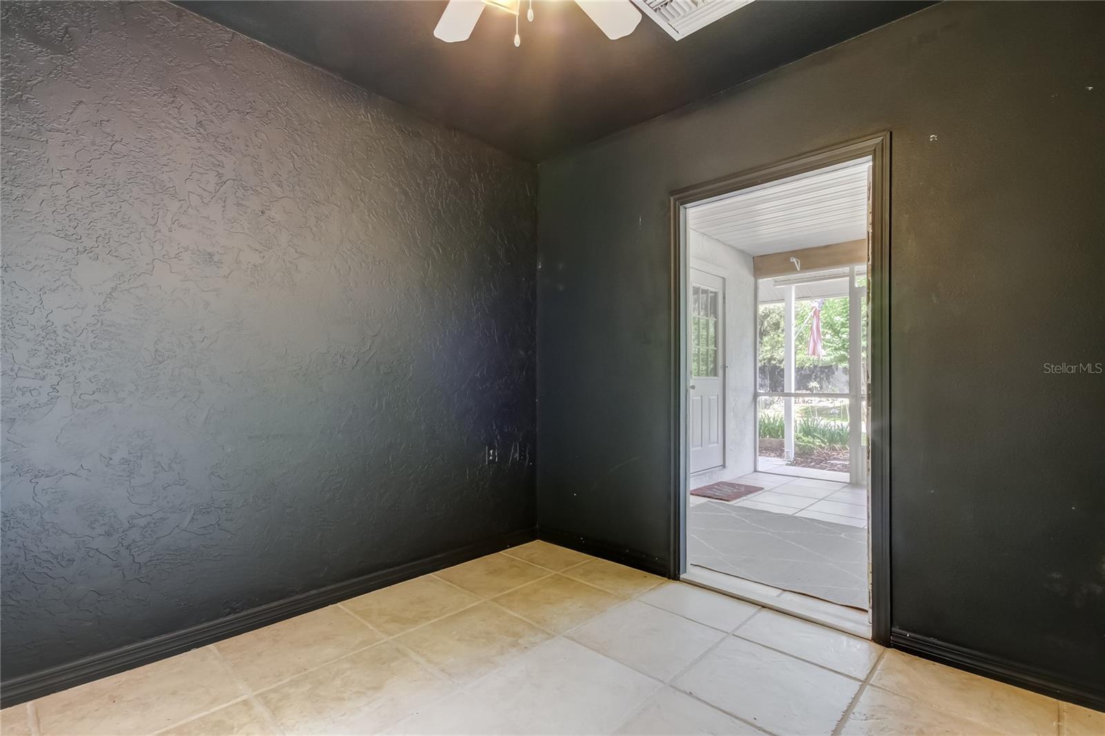 Heated/cooled bonus space for office or TV room