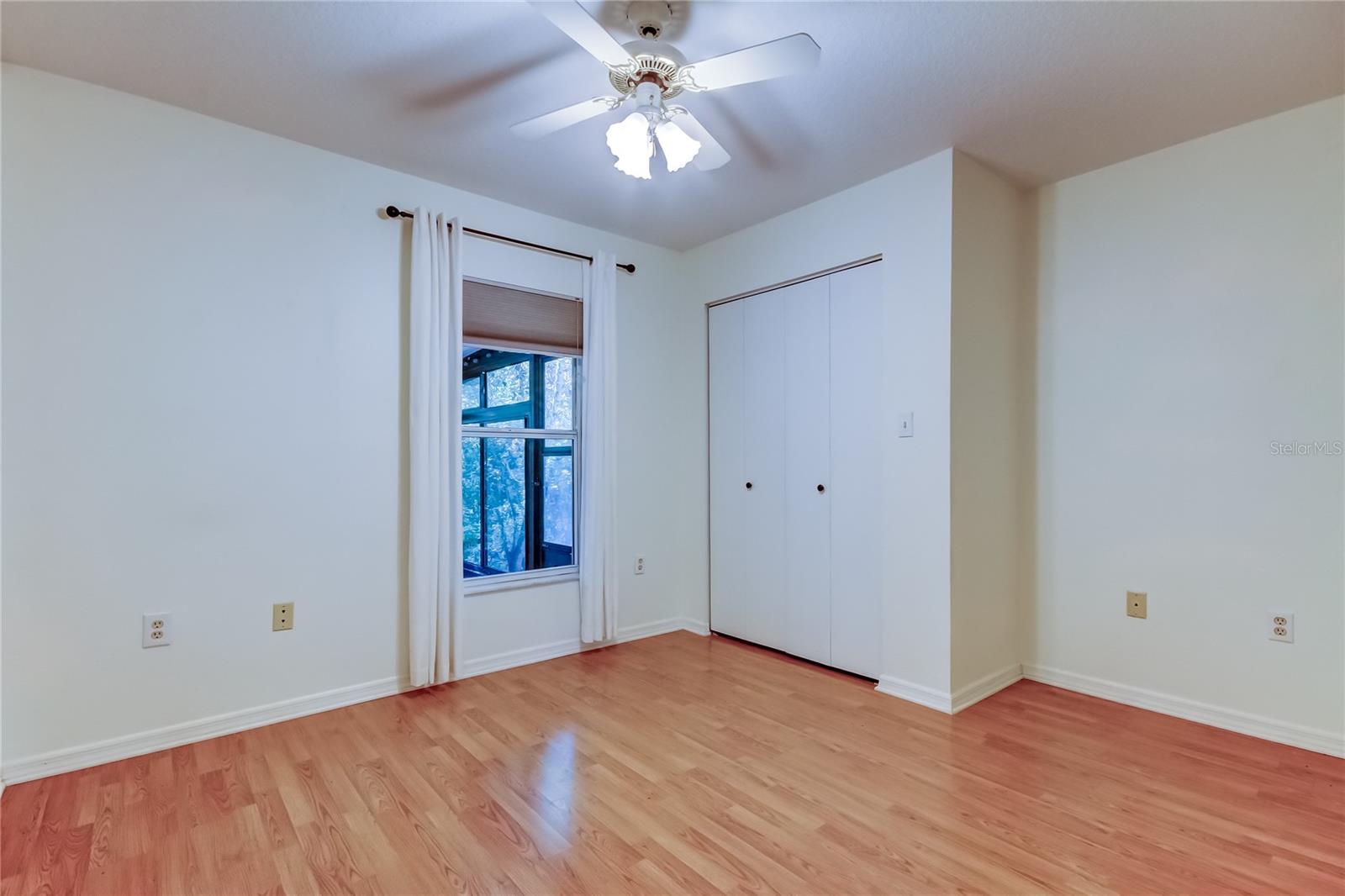 Secondary bedroom