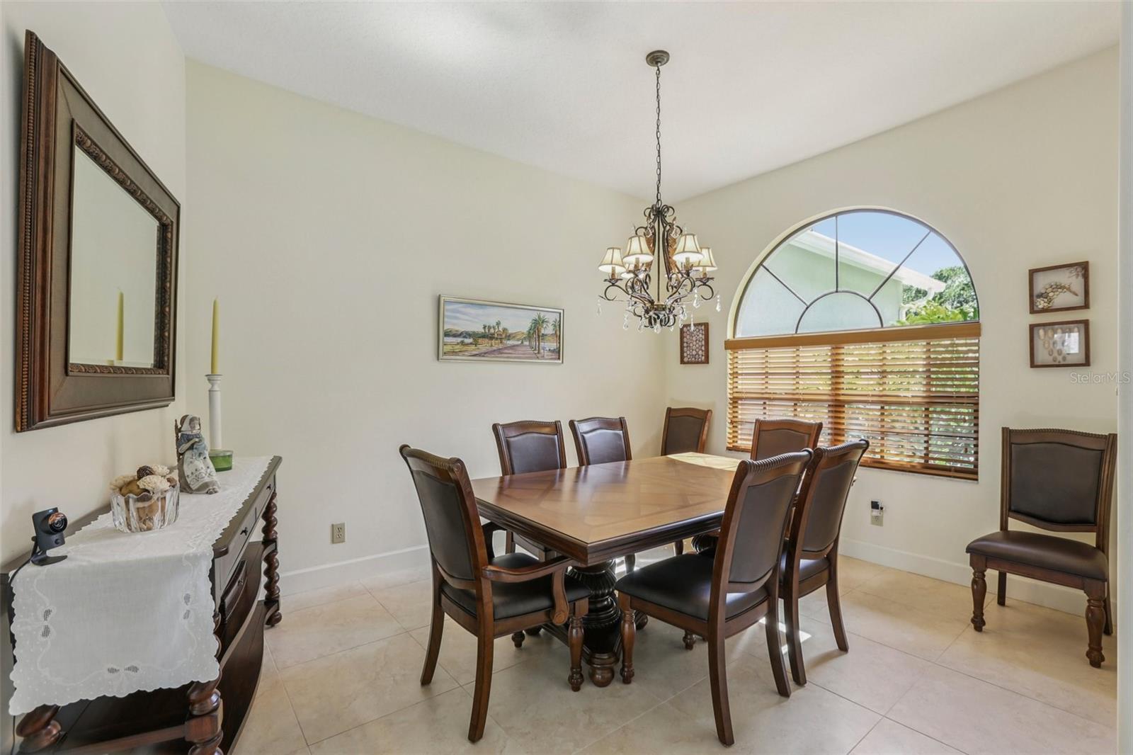 Formal Dining