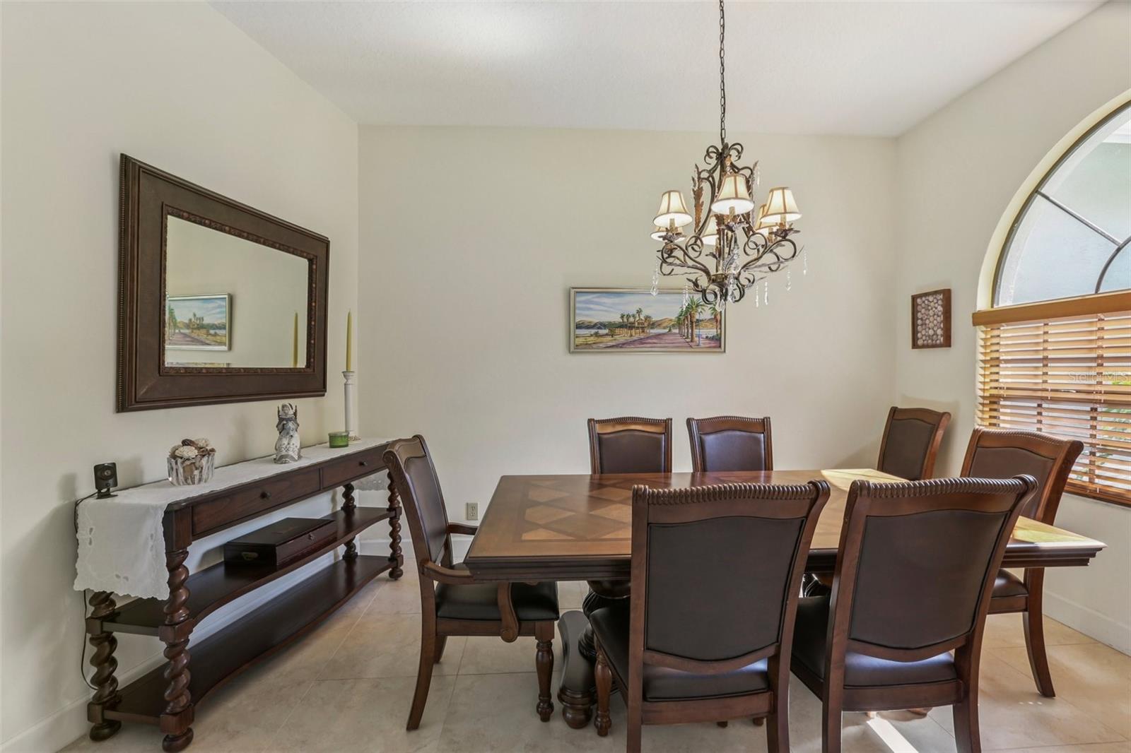 Formal Dining
