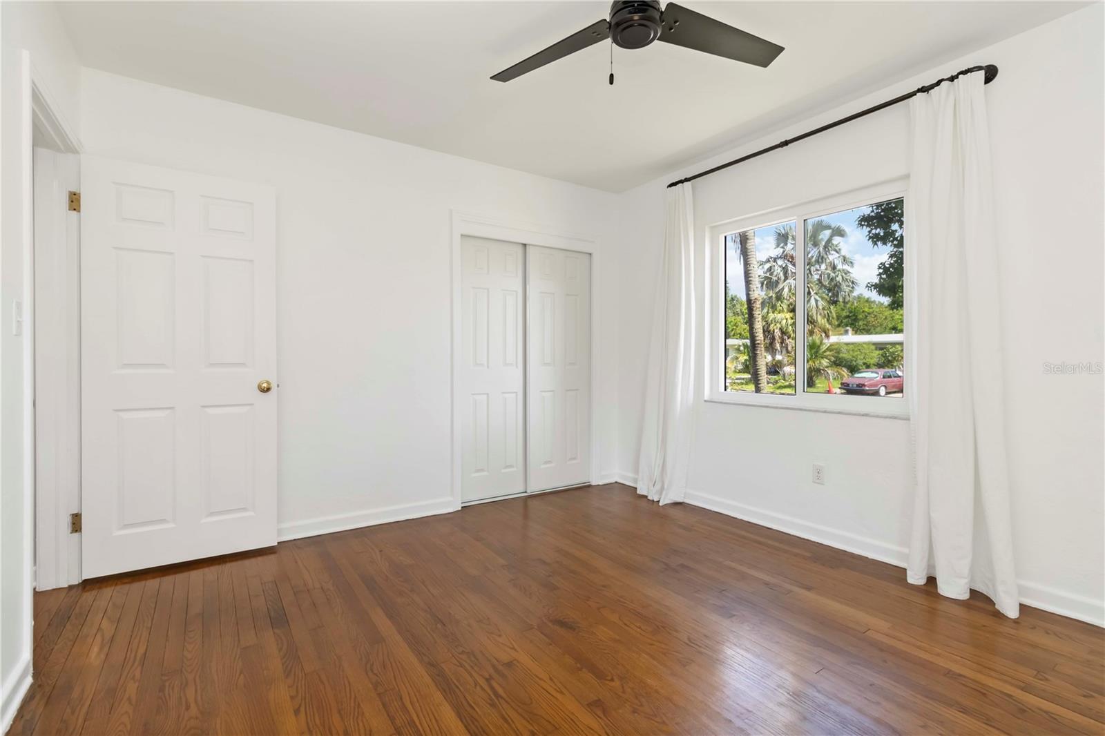 Ceiling fans in both bedrooms.