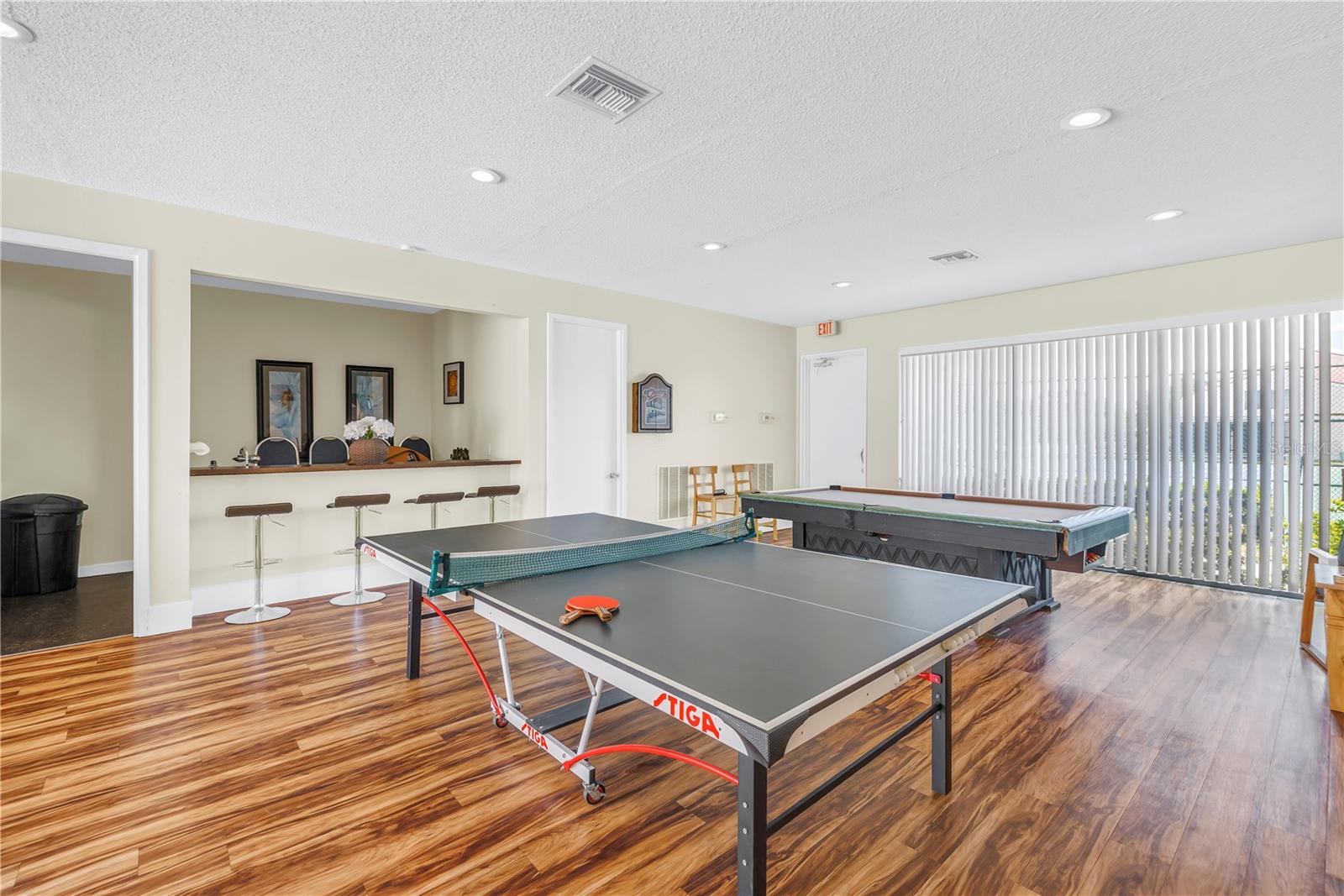 Clubhouse Ping Pong