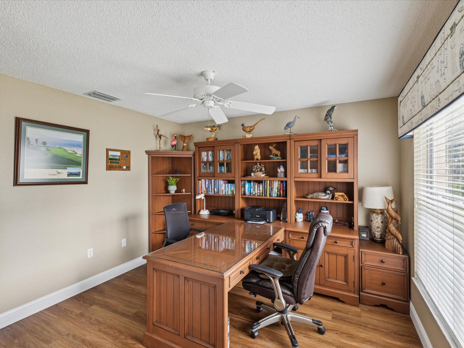 Office or 4th bedroom
