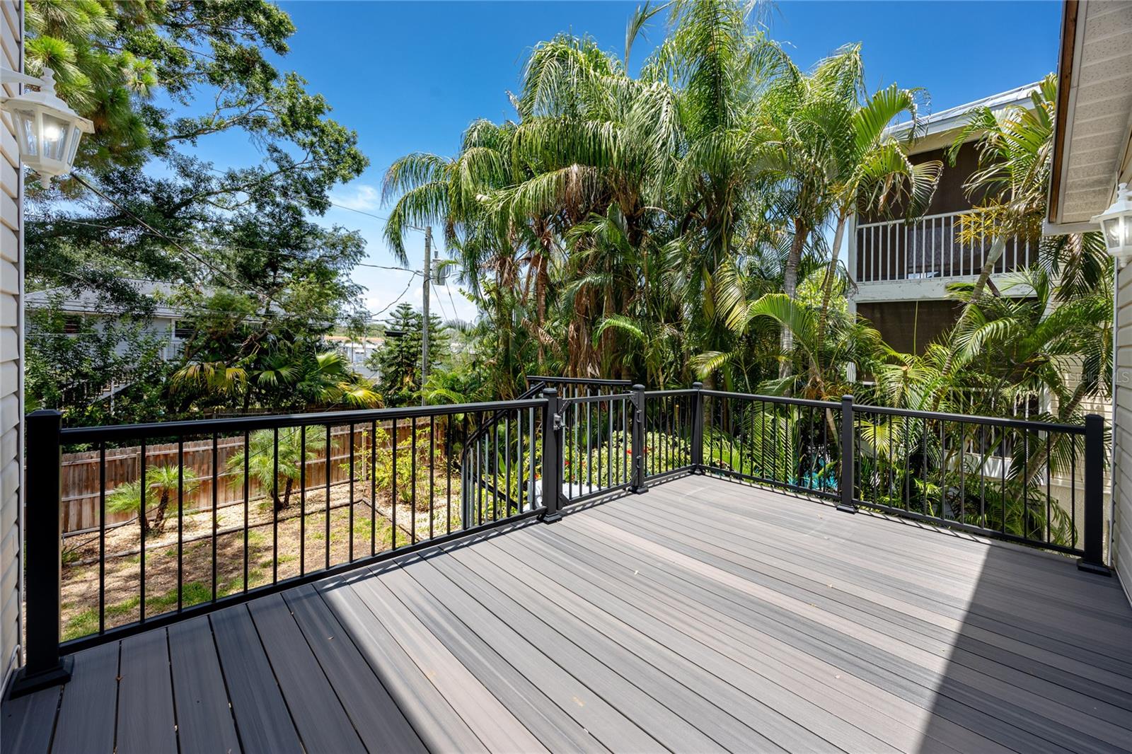 Trex Balcony overlooking yard