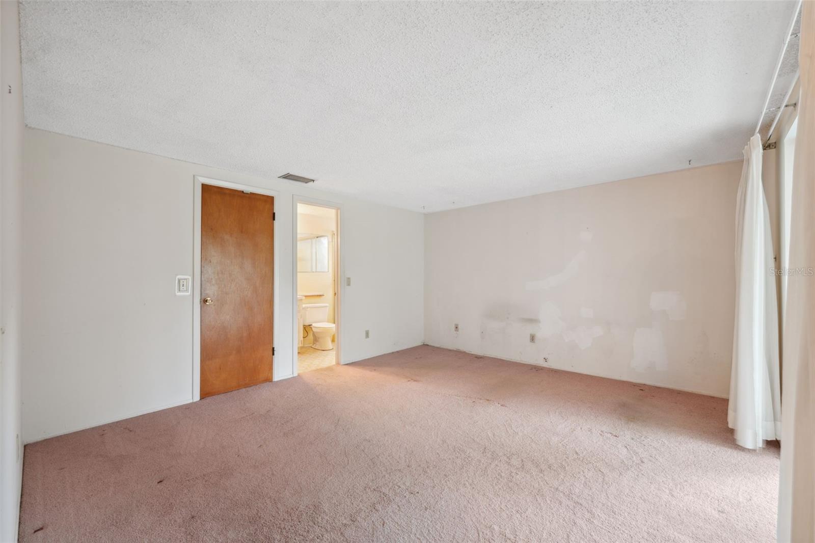 primary bedroom