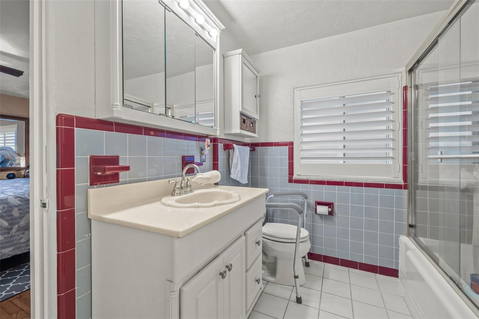 Primary En suite