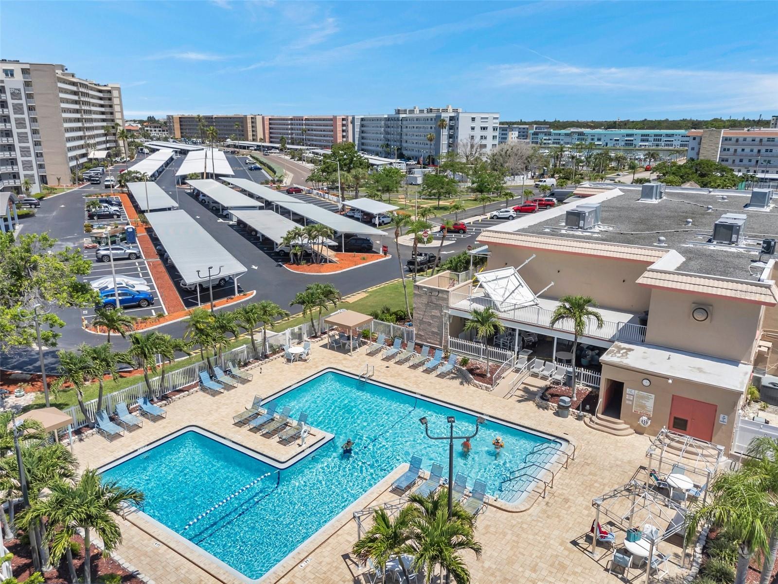 MAIN POOL