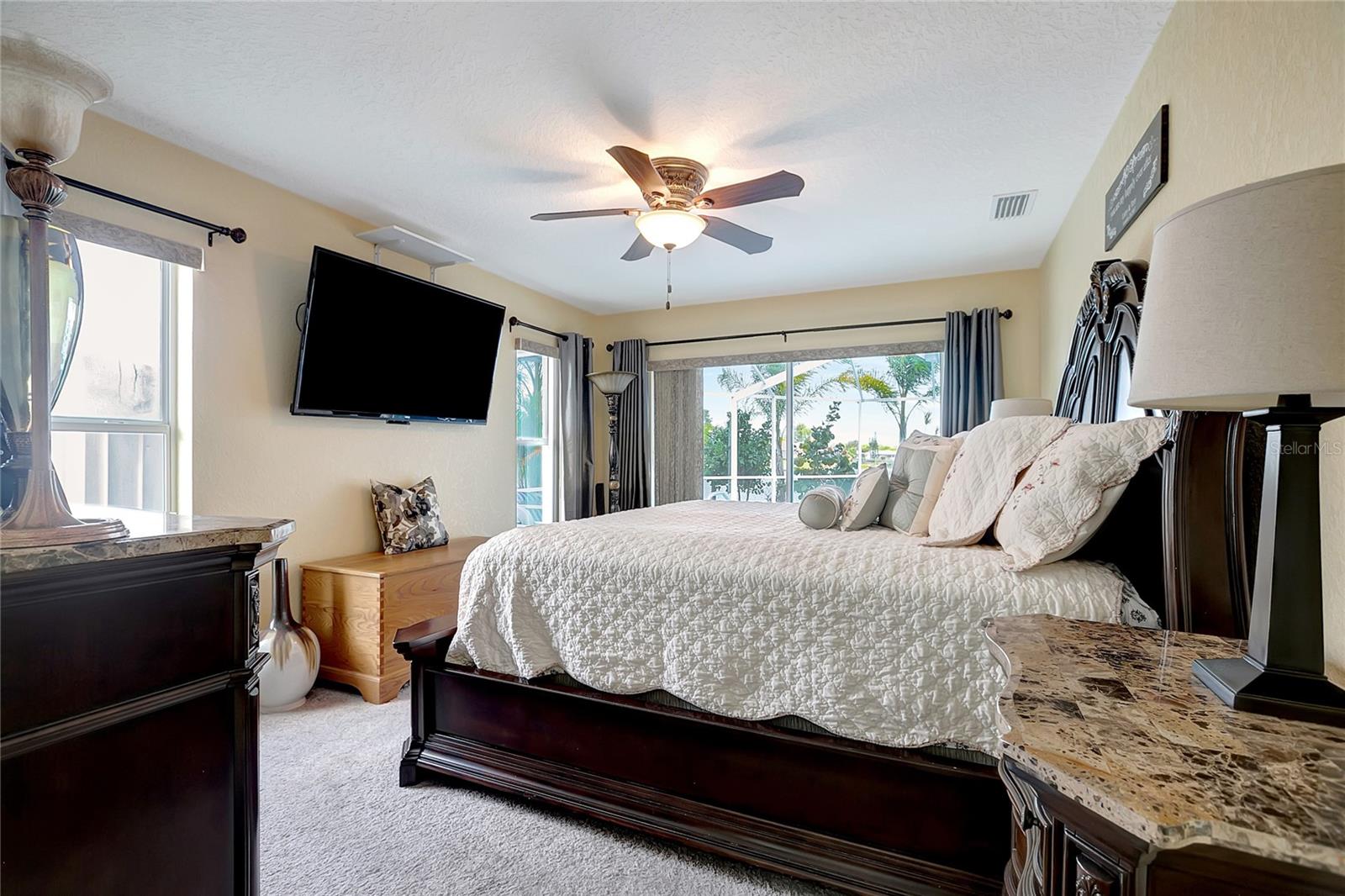 primary suite