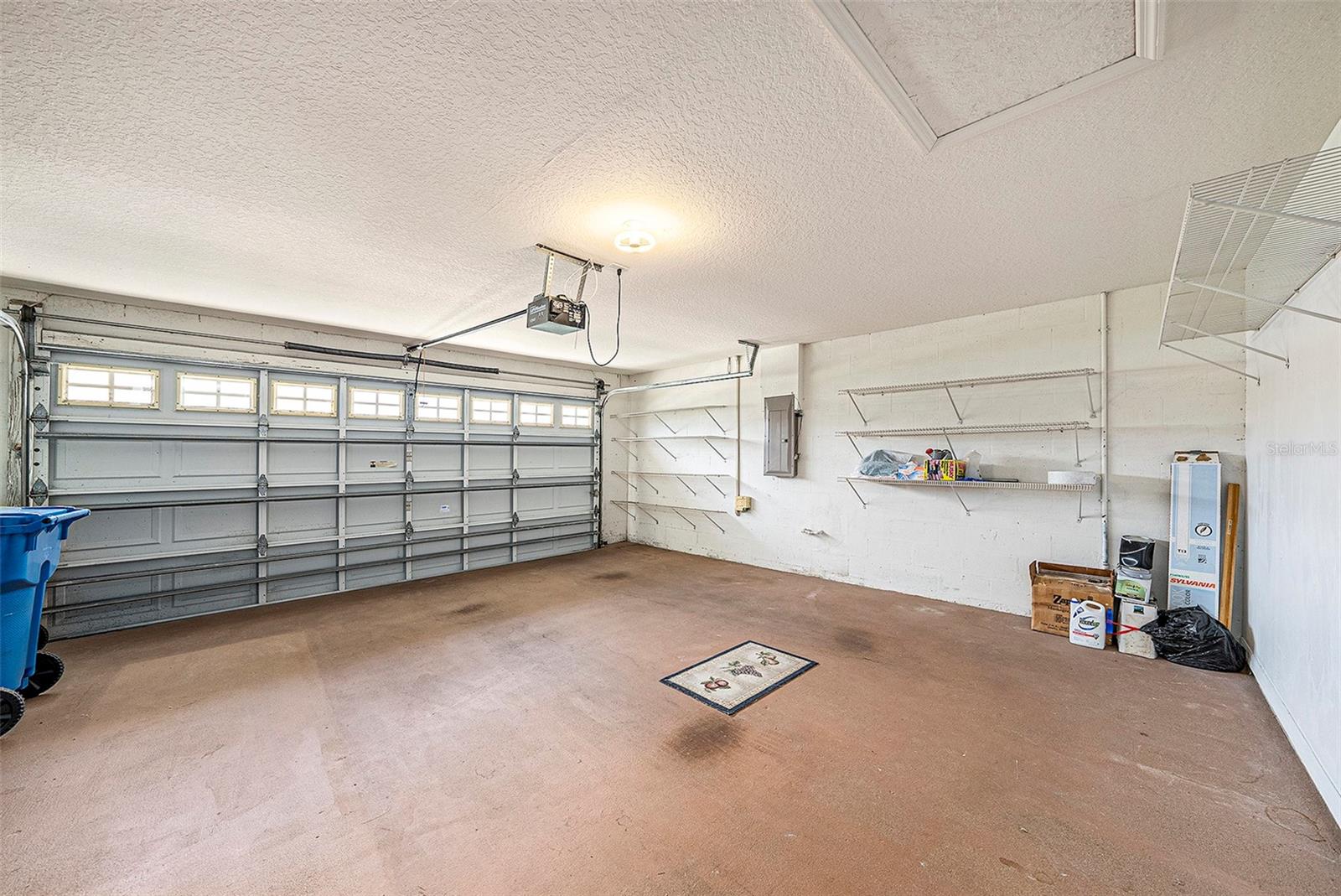 2 Car garage