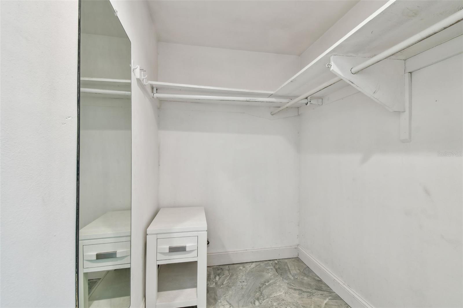 Walk in Closet