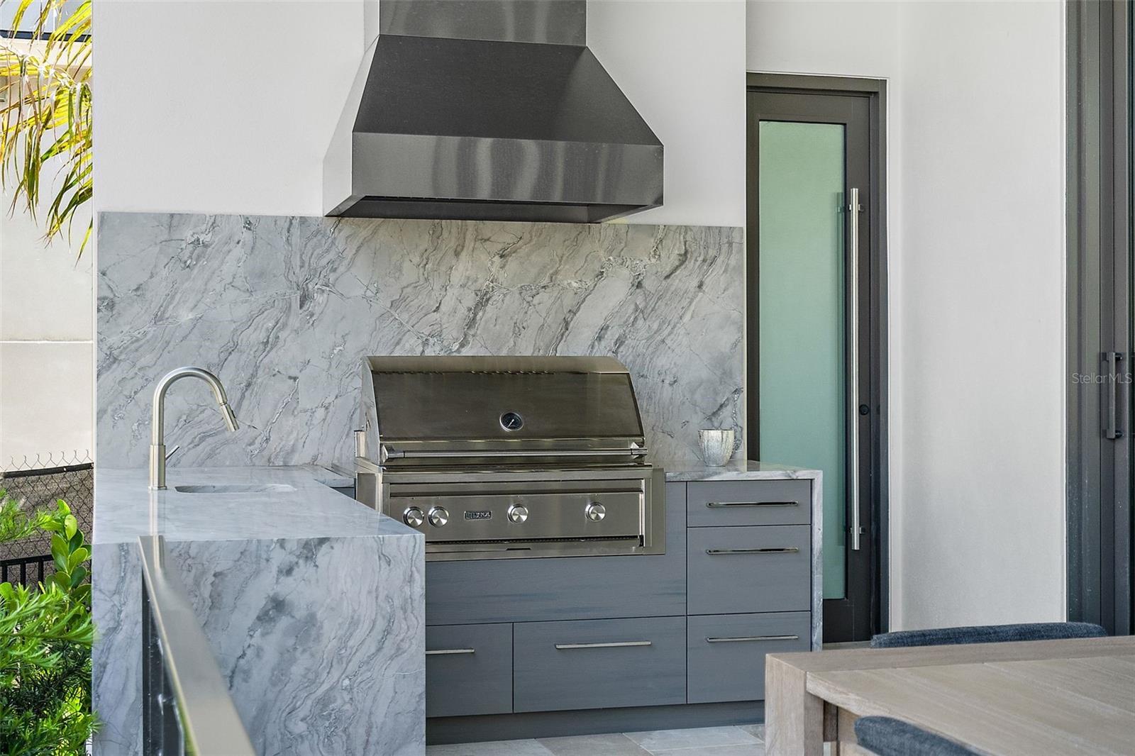 Outdoor kitchen with Lynx built-in grill