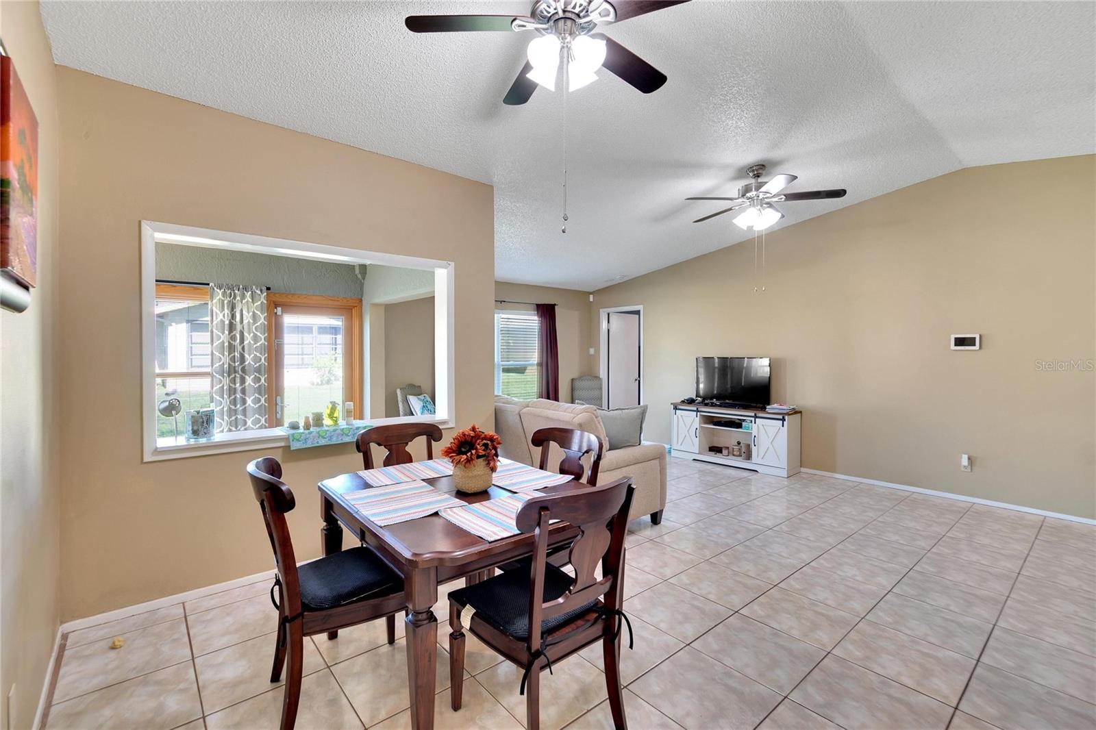 Dining/Living