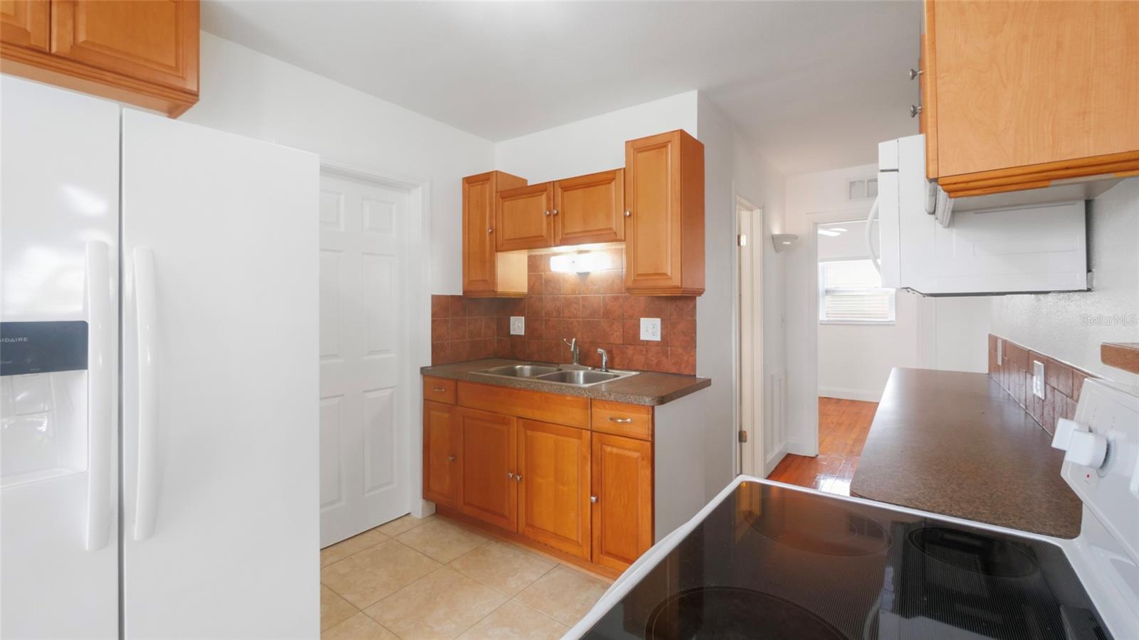 Unit A kitchen