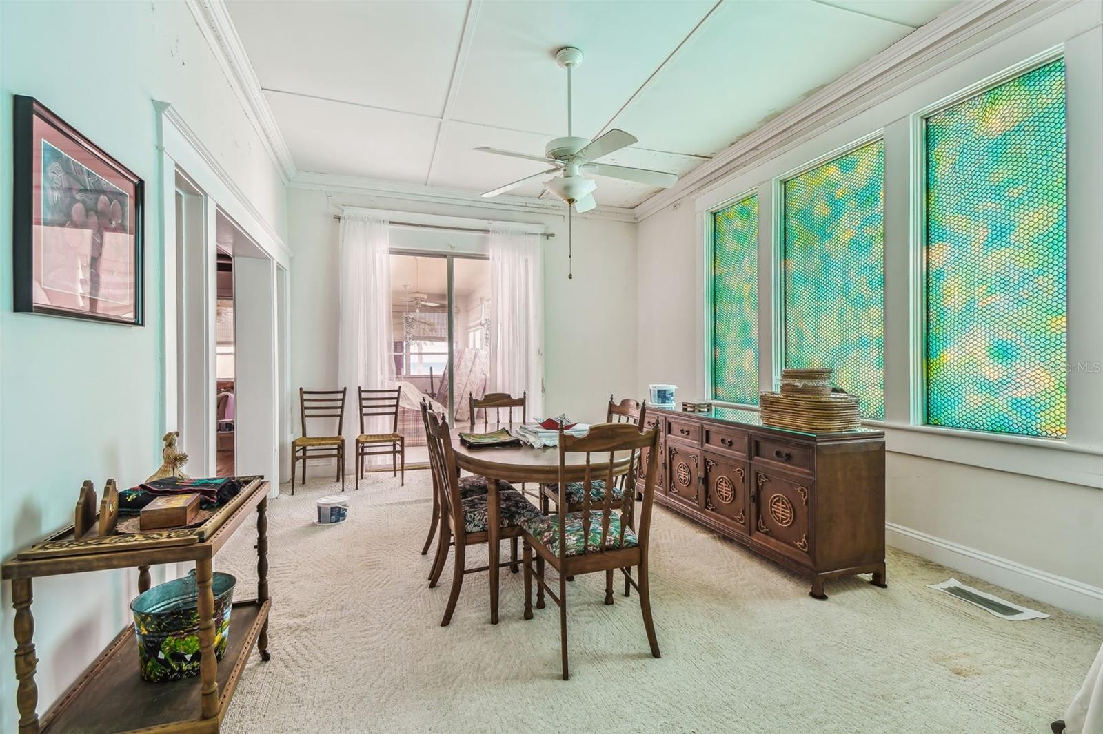 Formal Dining