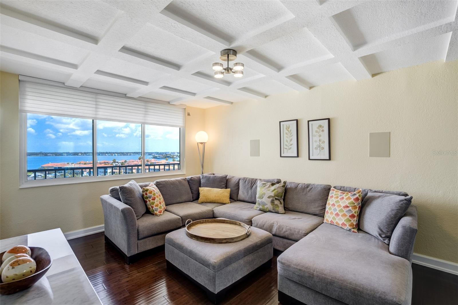 Spacious 3rd Bedroom/Den