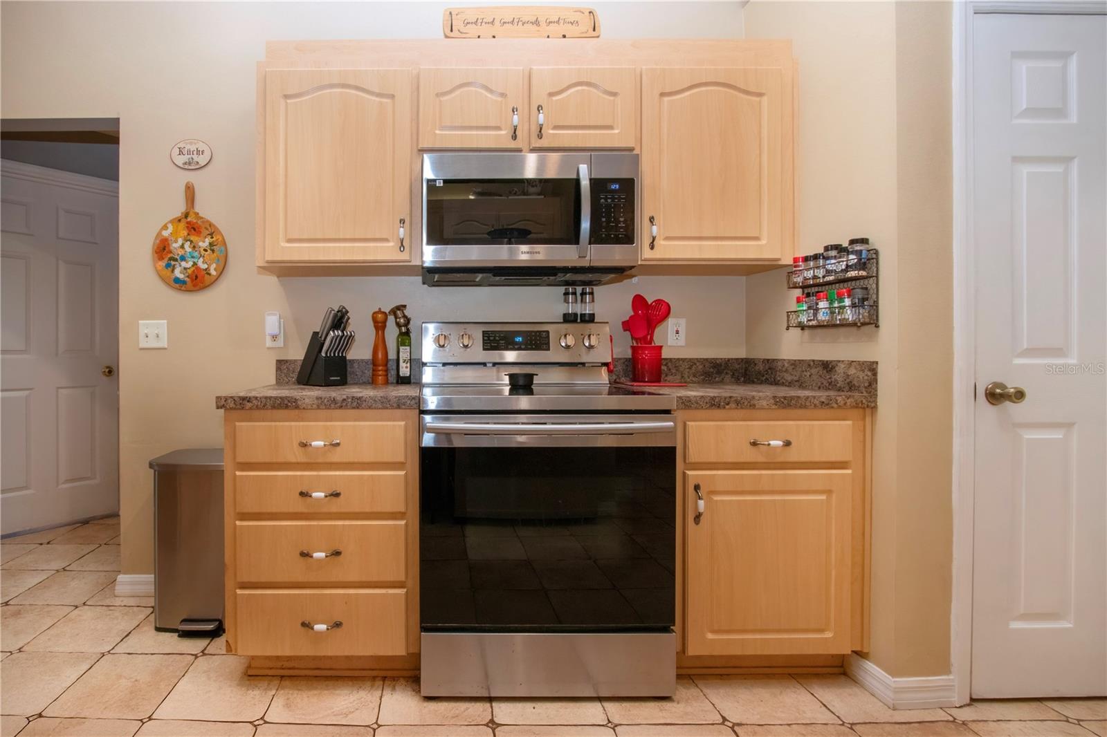 Newer Samsung Stove and Microwave