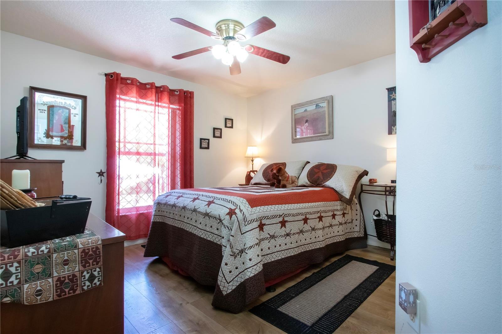 2nd Bedroom