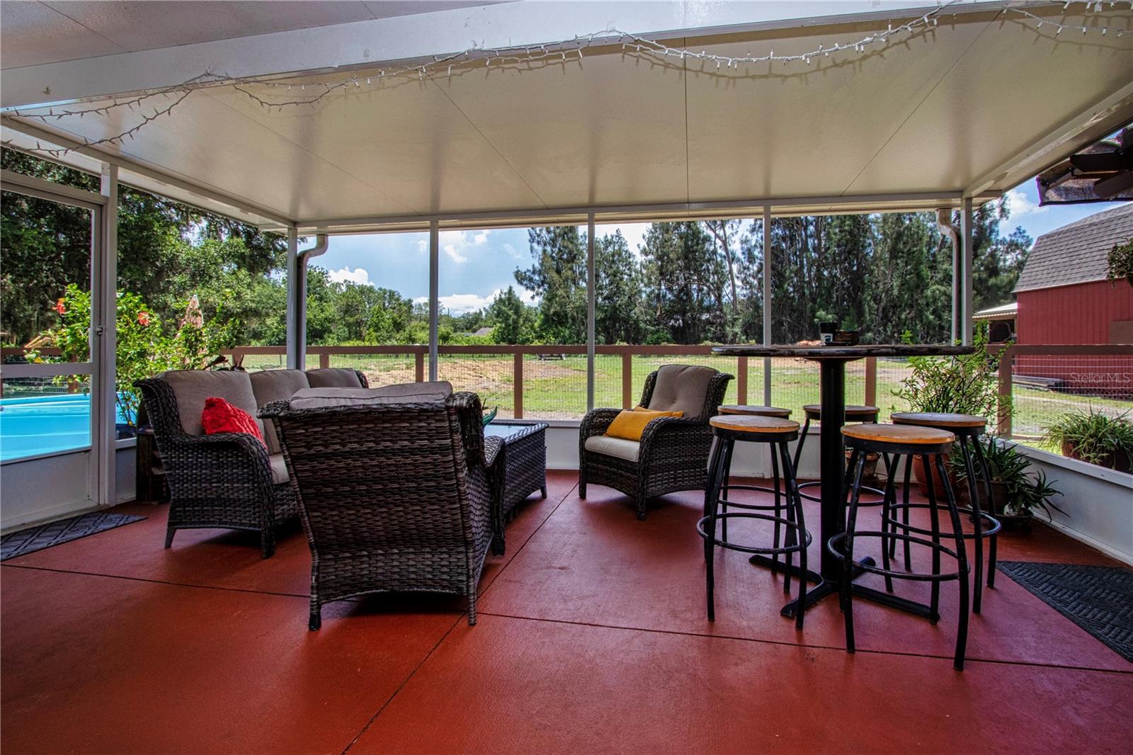 Screened In Lanai