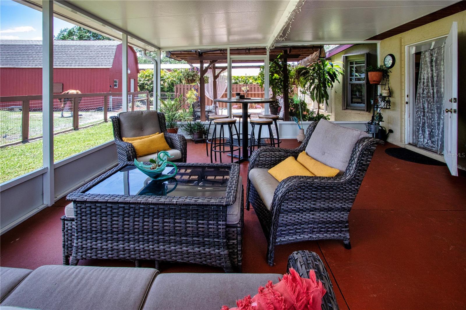 Screened In Lanai