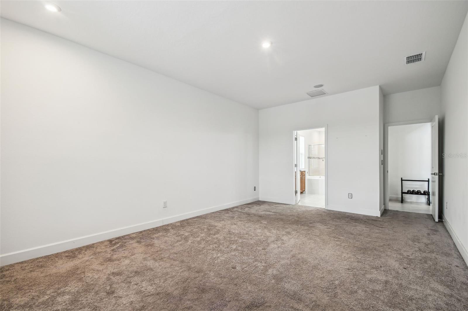 downstairs primary suite