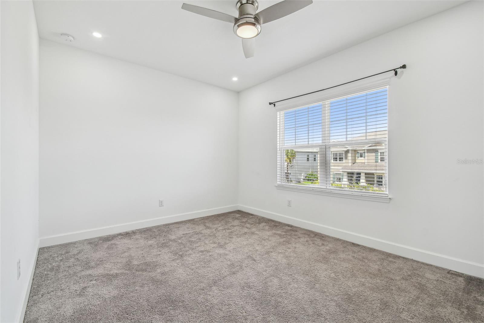 4th bedroom