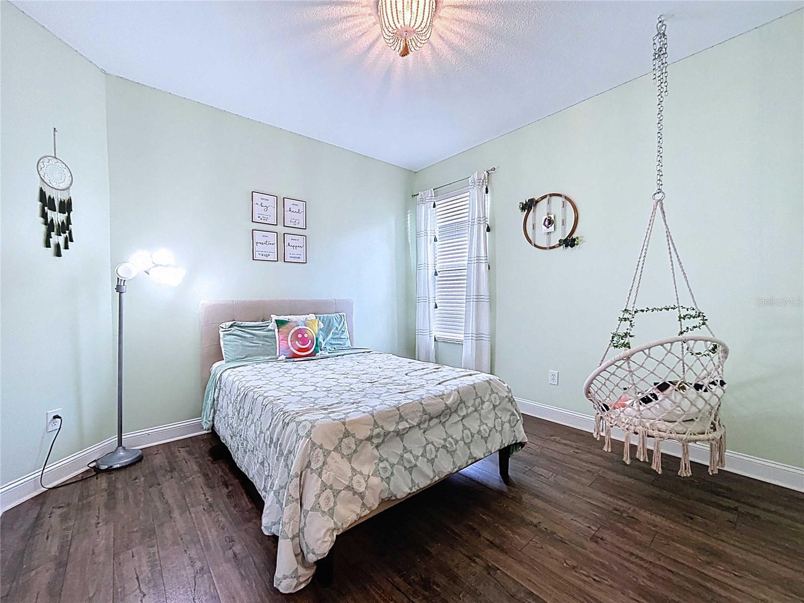 Middle secondary bedroom #3