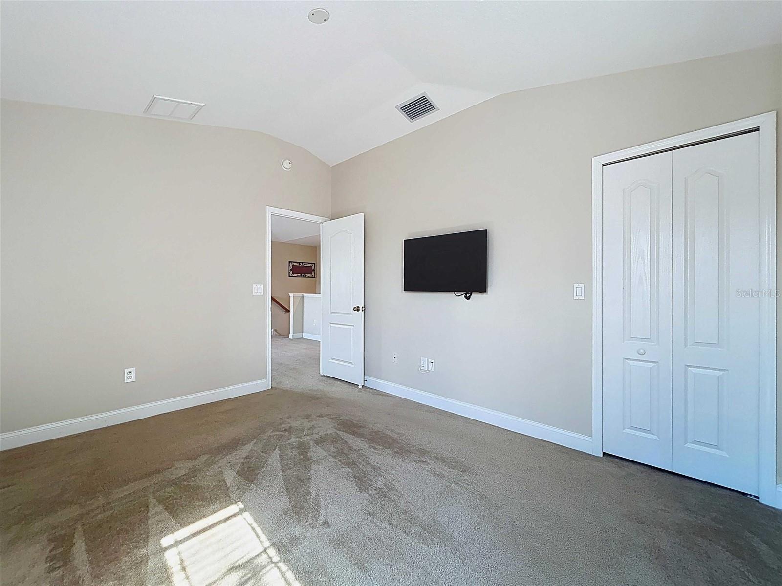 Upstairs bedroom #4