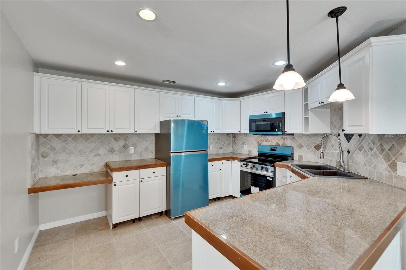 Kitchen at 1331 Coolmont Dr, Brandon, FL MLS#TB8396351