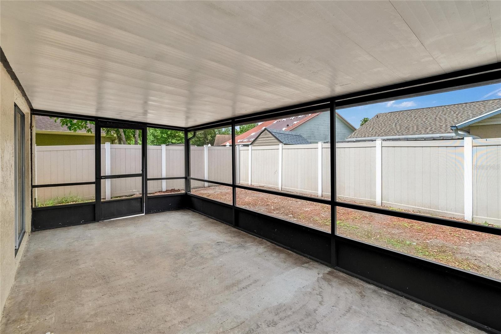 Screened Patio at 1331 Coolmont Dr, Brandon, FL MLS#TB8396351