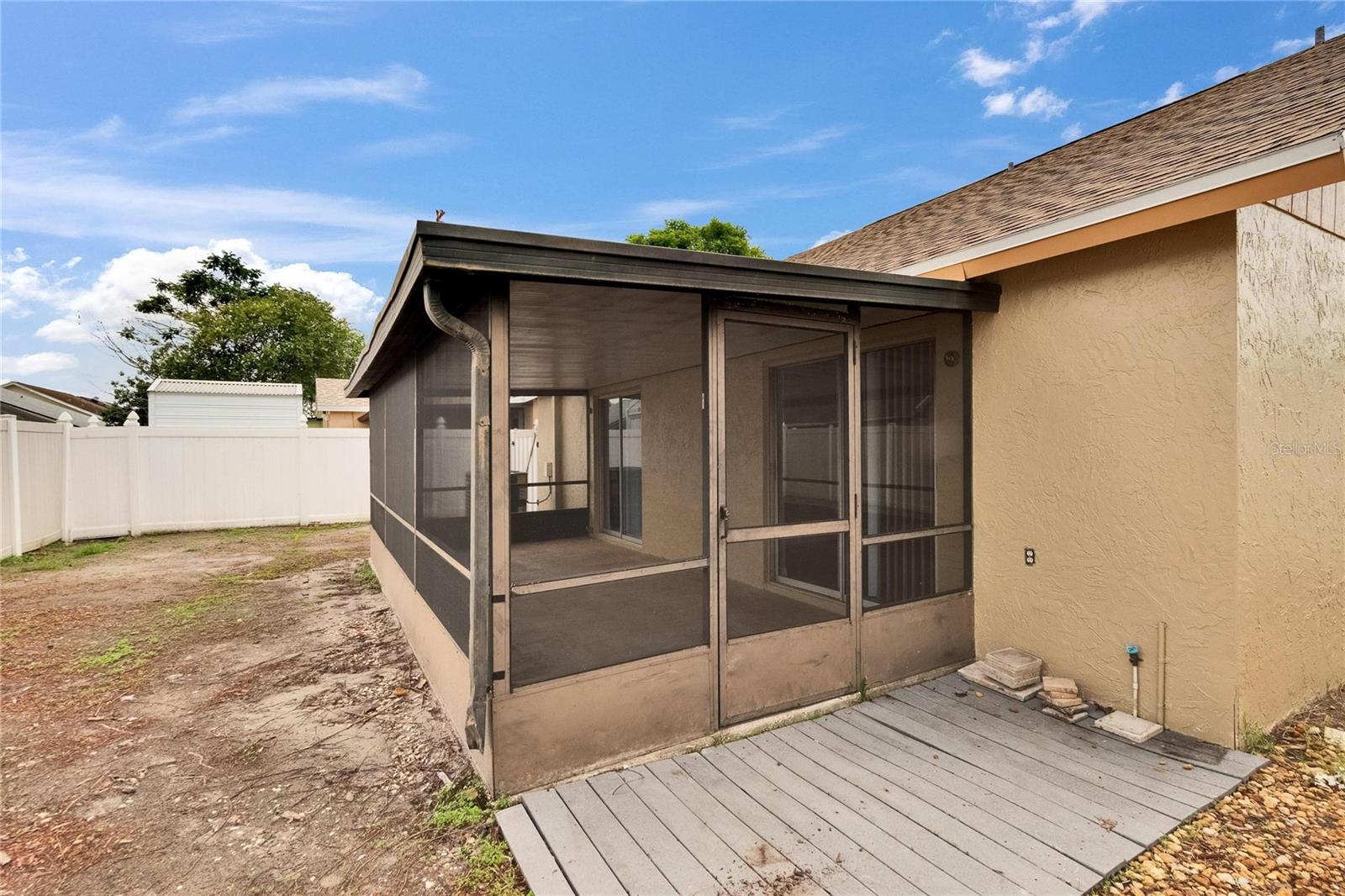 Exterior Rear at 1331 Coolmont Dr, Brandon, FL MLS#TB8396351