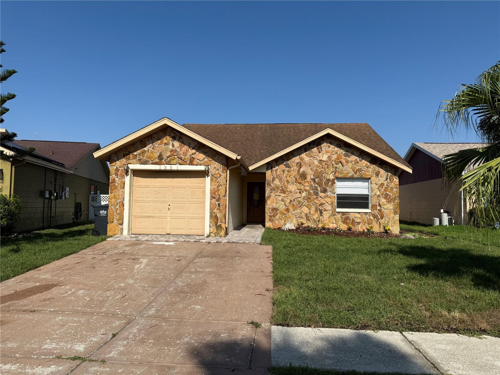 Front Exterior at 1331 Coolmont Dr, Brandon, FL MLS#TB8396351