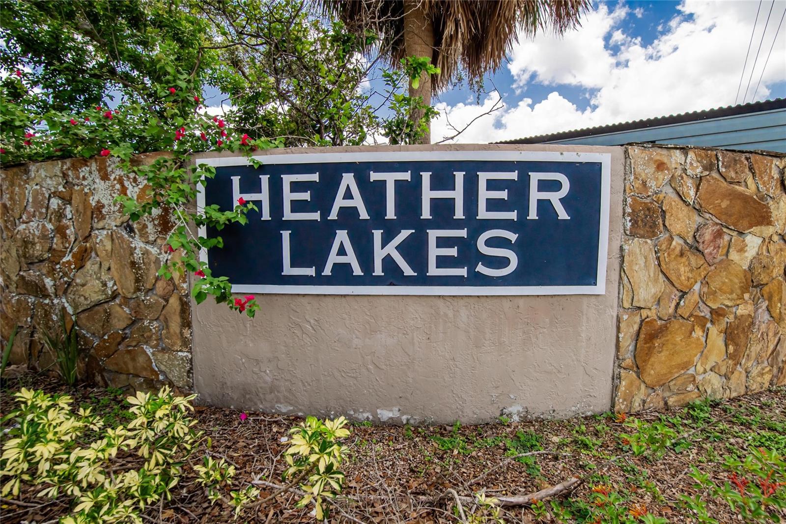 Community Signl at 1331 Coolmont Dr, Brandon, FL MLS#TB8396351