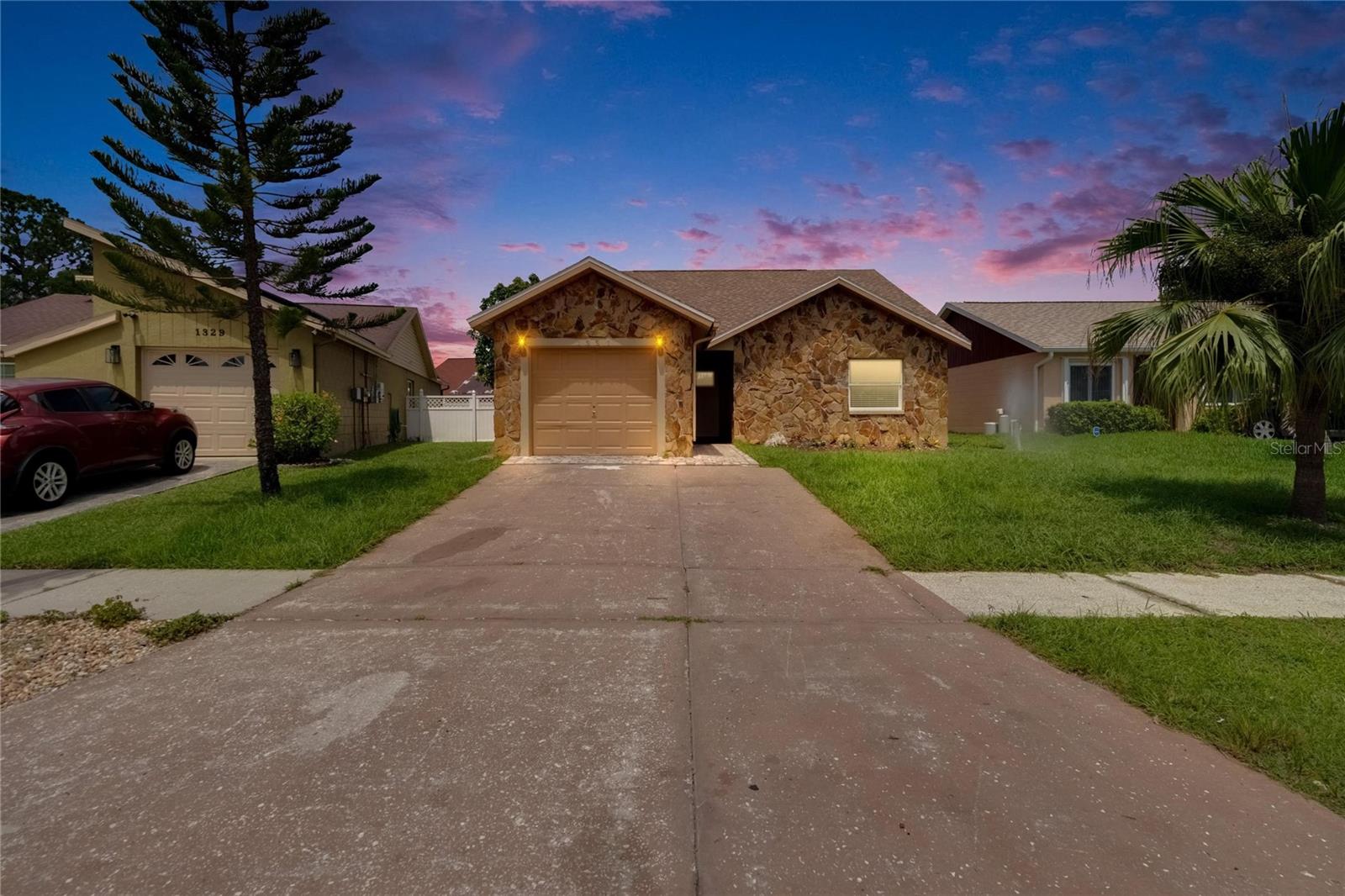 Front Exterior at 1331 Coolmont Dr, Brandon, FL MLS#TB8396351