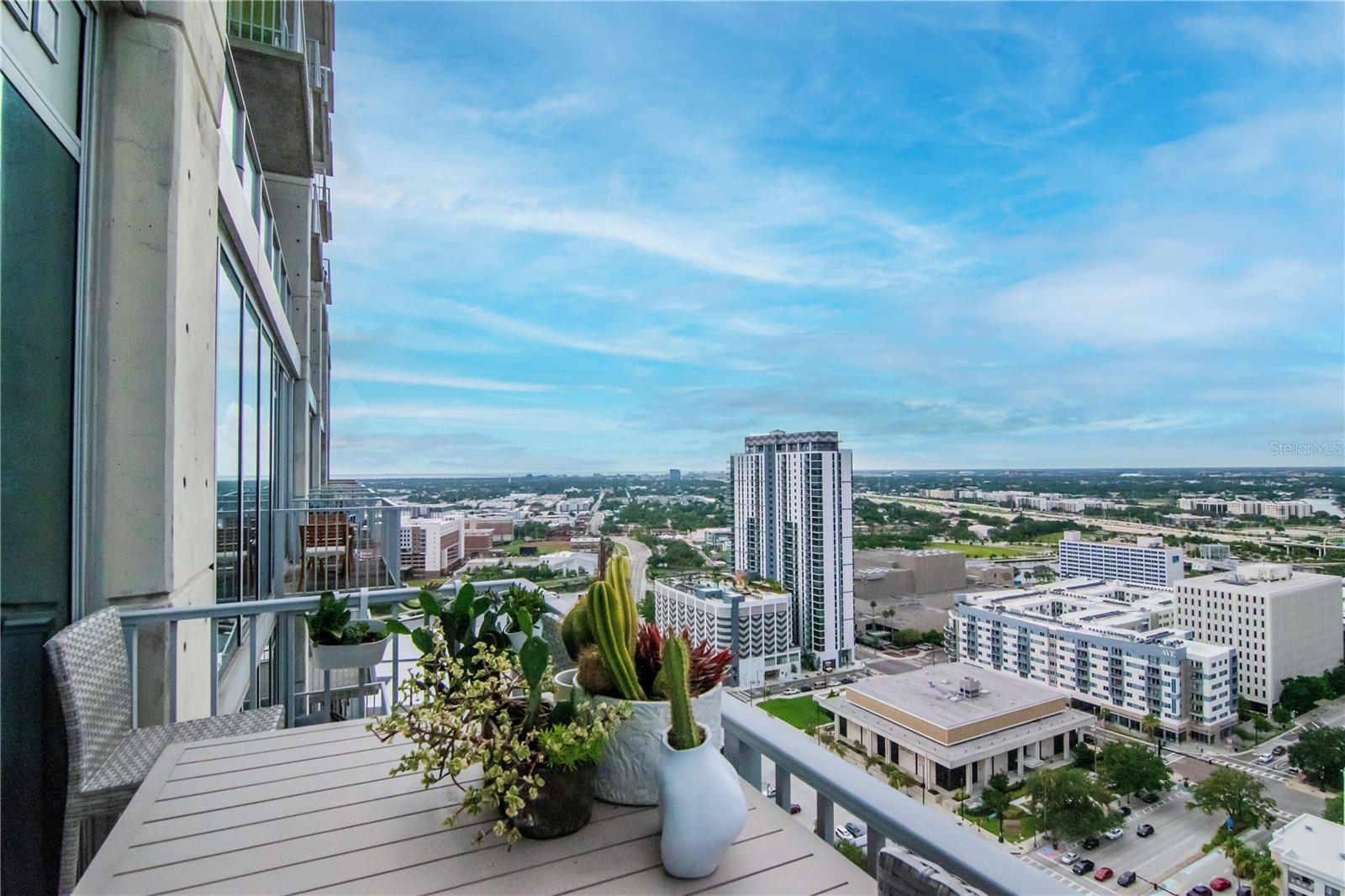 Unobstructed Balcony Views - NO balcony above or to the RIGHT