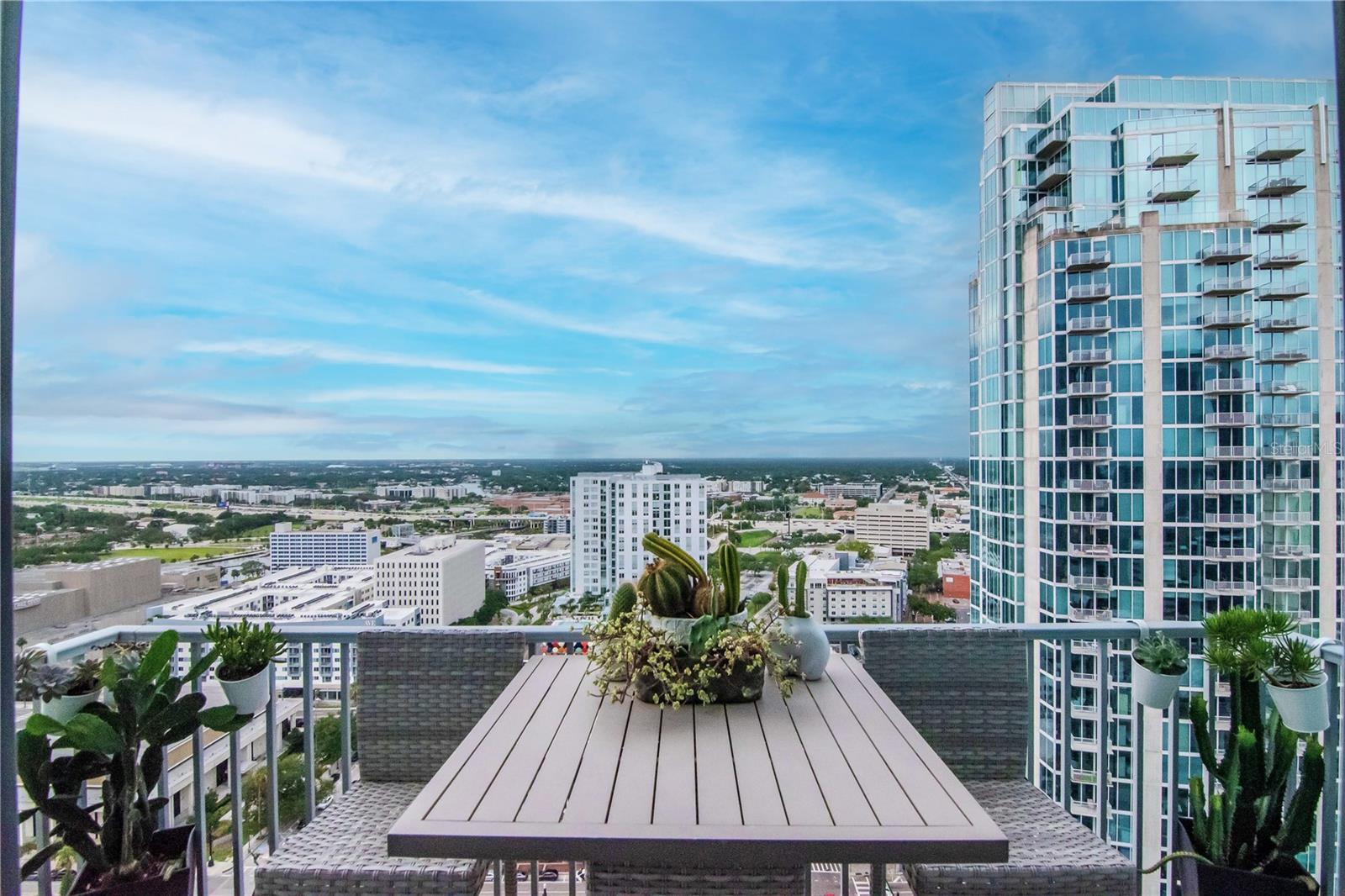 Unobstructed Balcony Views - NO balcony above or to the RIGHT
