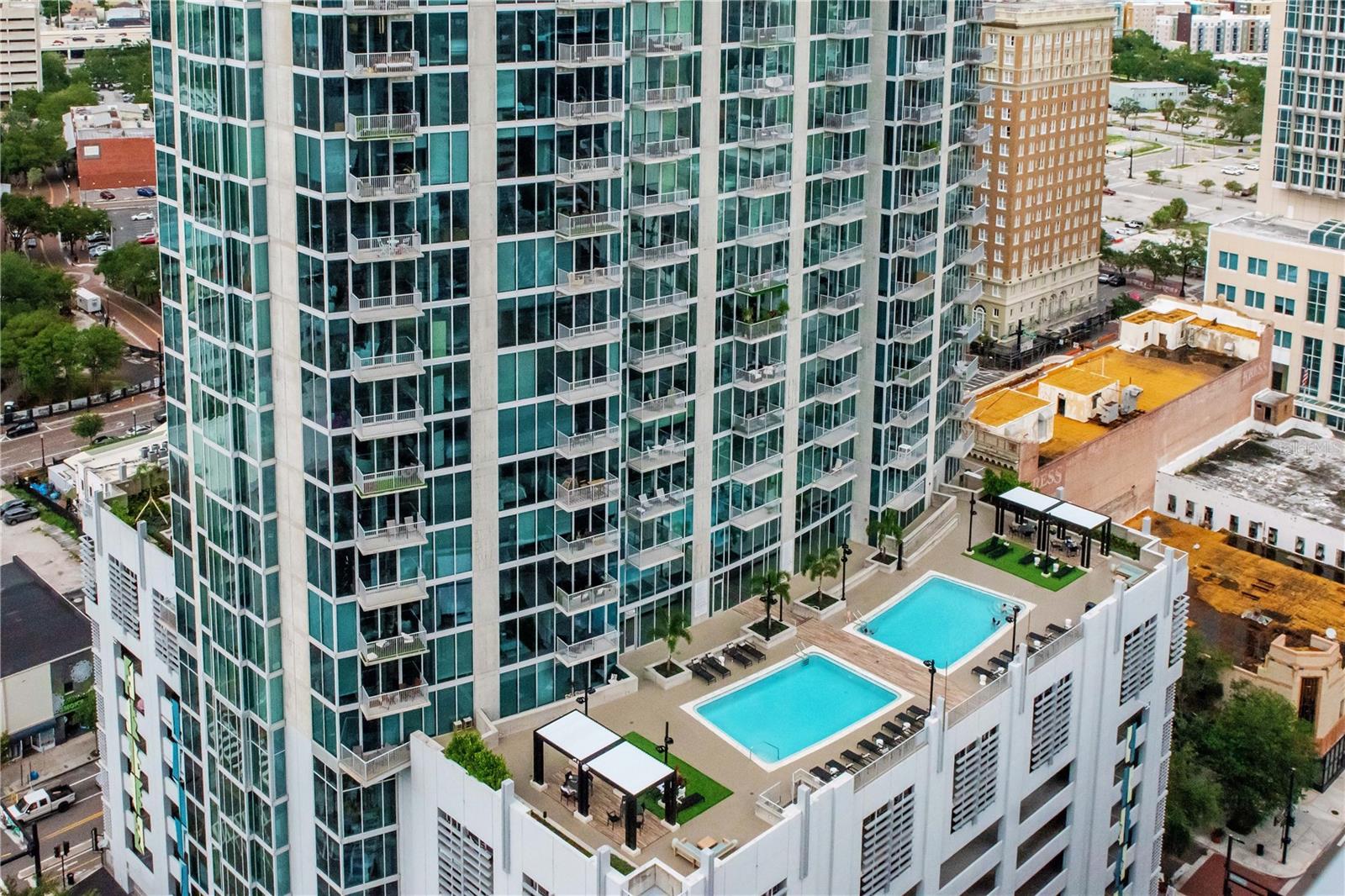 Unobstructed Balcony Views - NO balcony above or to the RIGHT