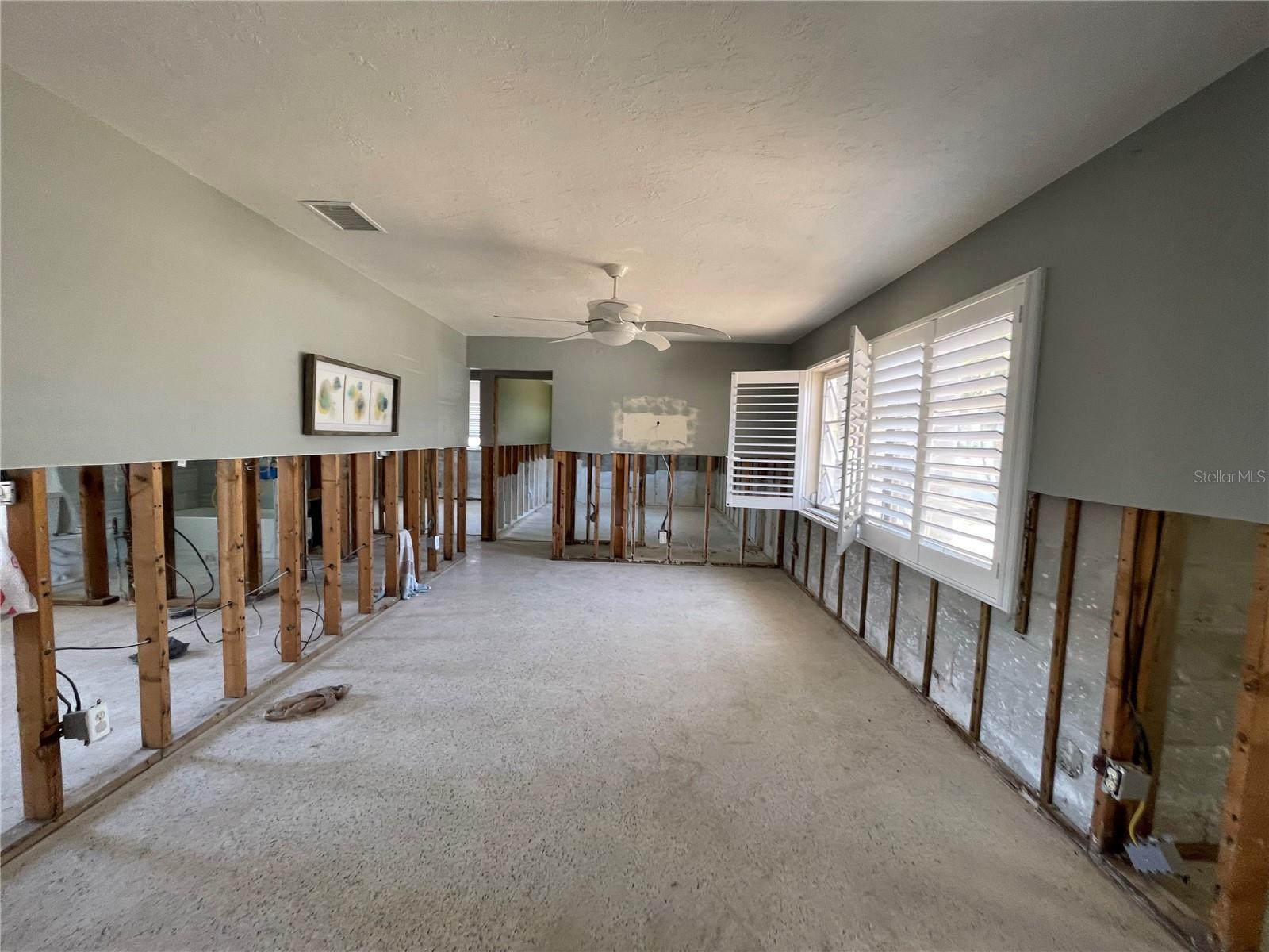 Spacious Living Room-Post-Helene