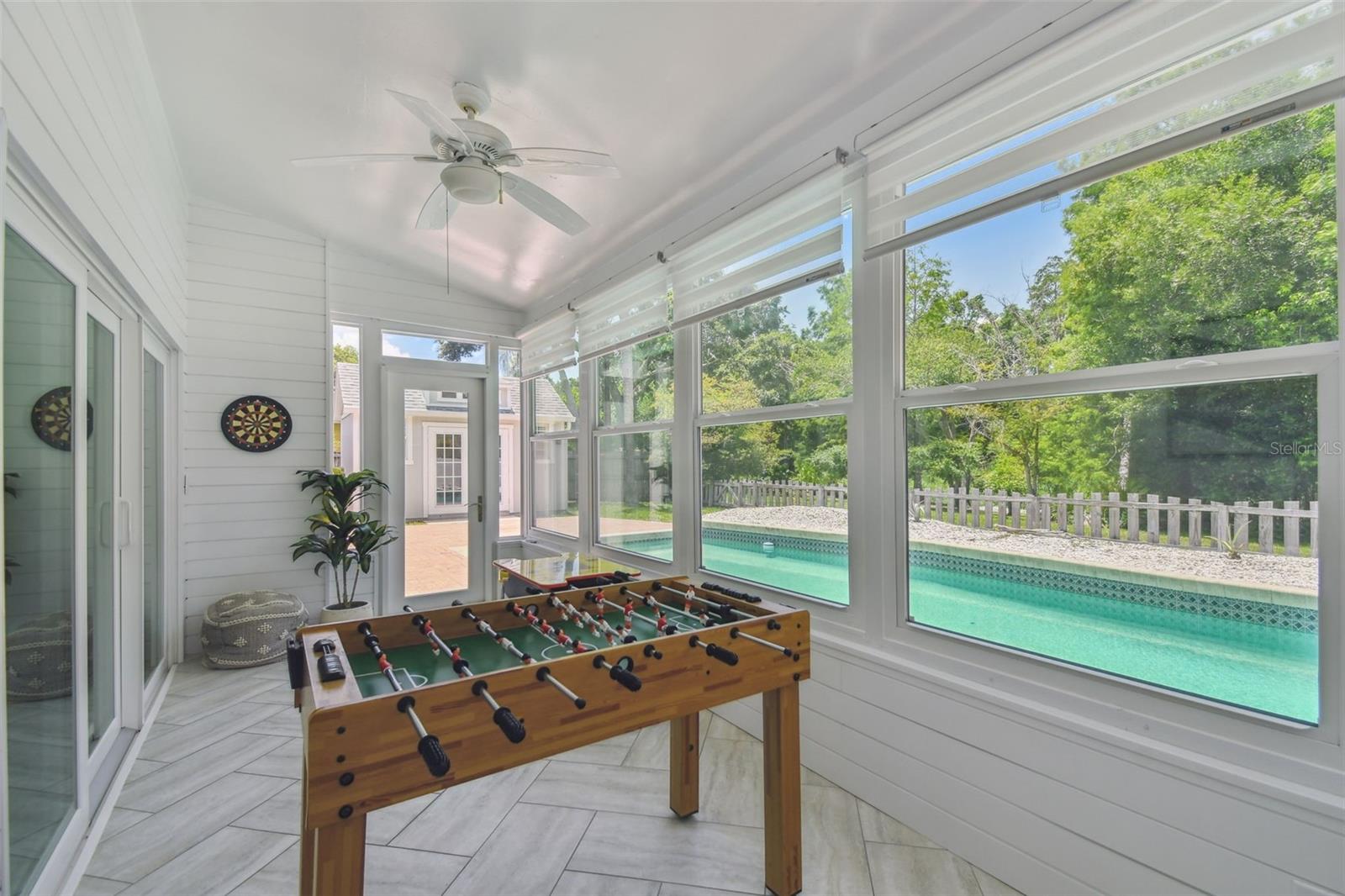 Florida Room/Sunroom