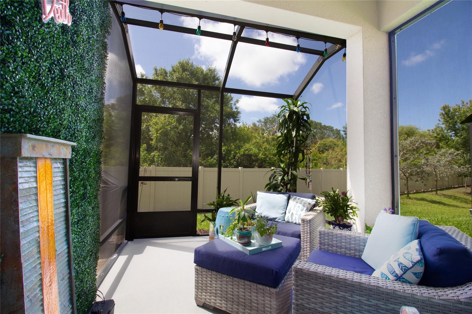 Serene Vaulted Screened                   In Patio