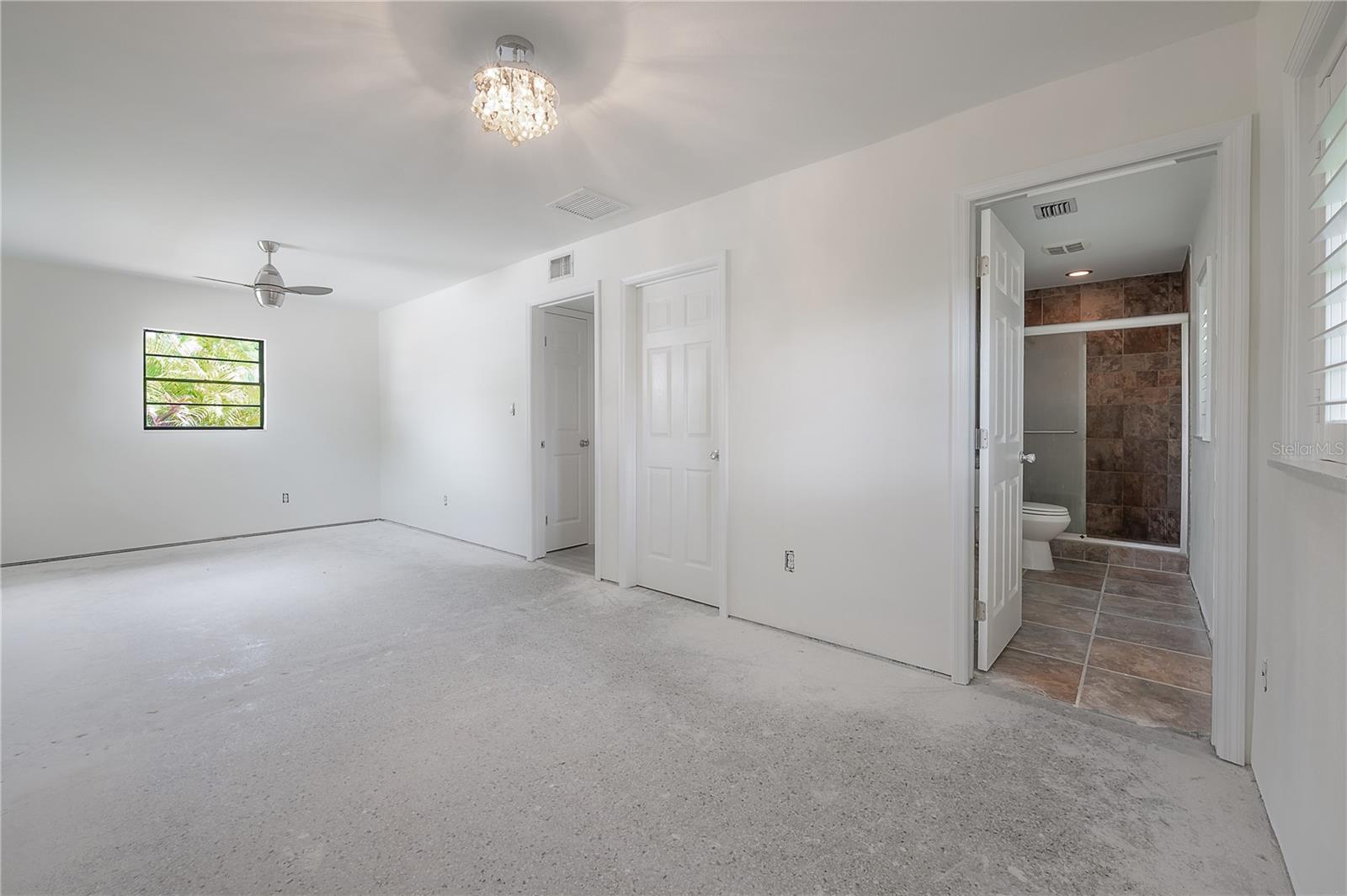 Sun Room/Family Room