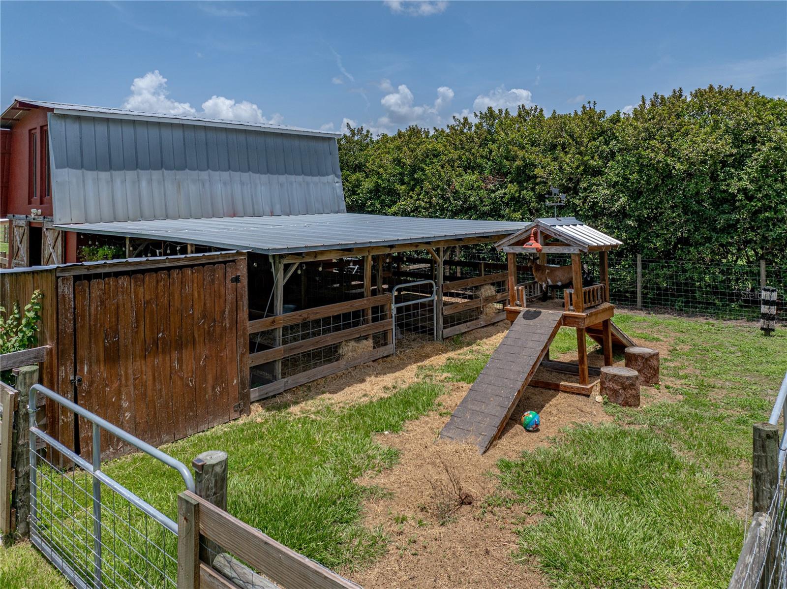 TB8396468