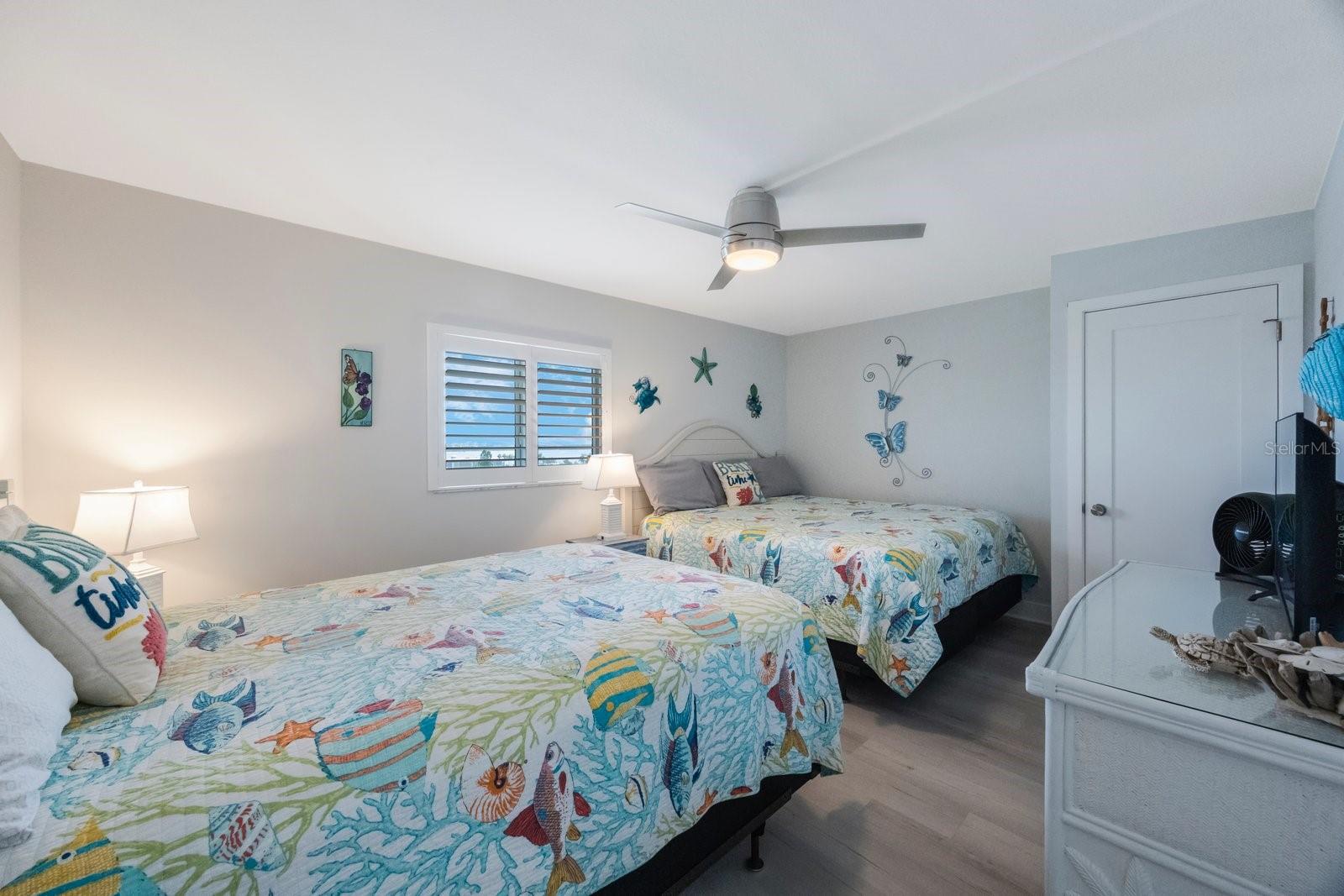 Guest Bedroom with one King and one Queen Bed