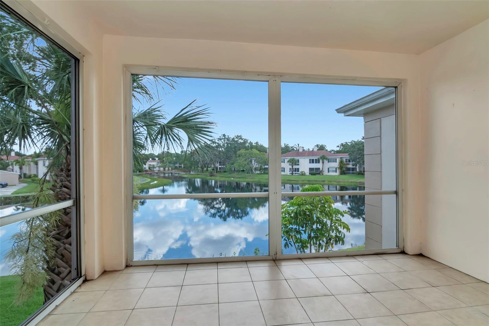 Large Lanai