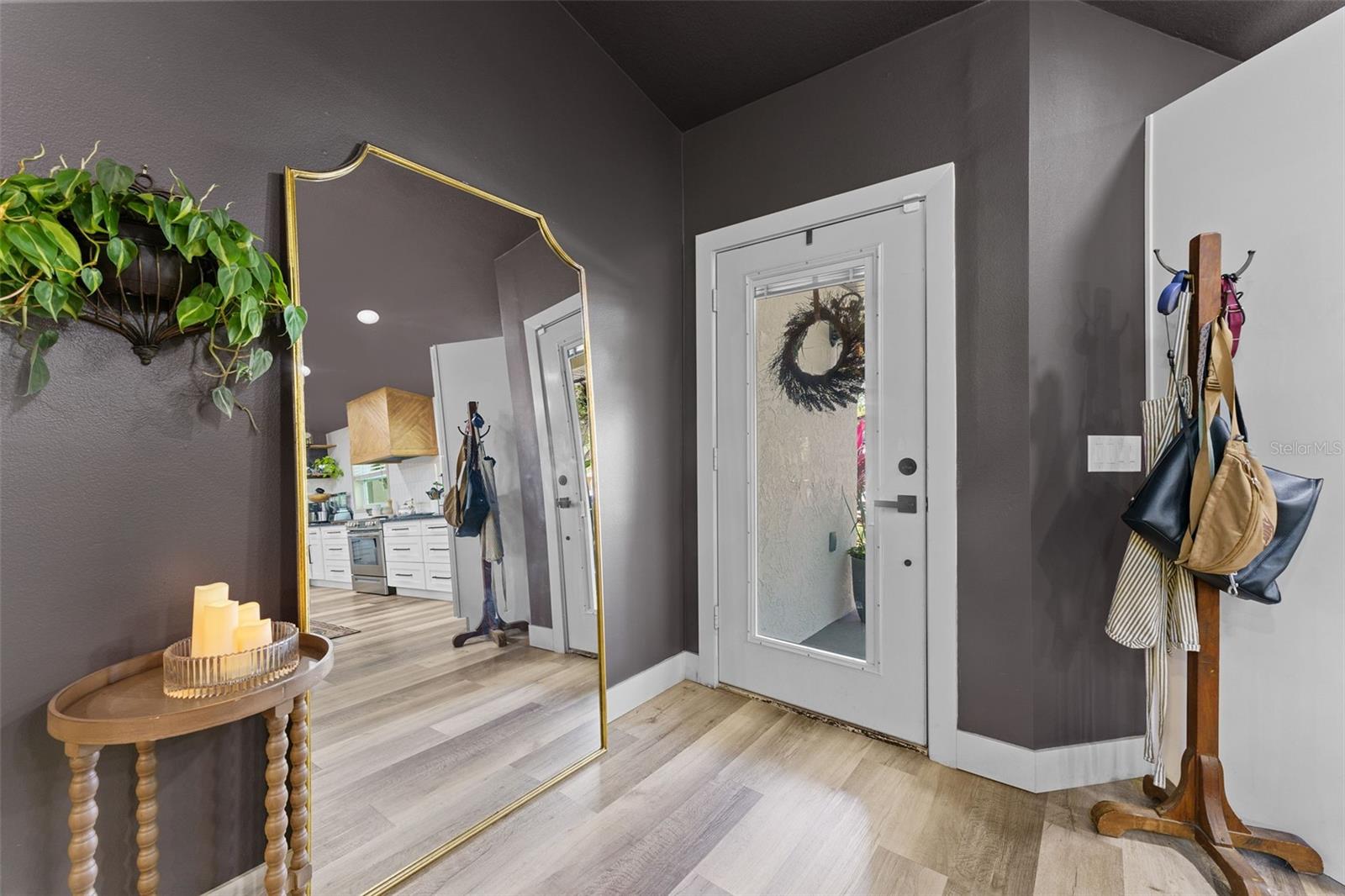 Front door interior space