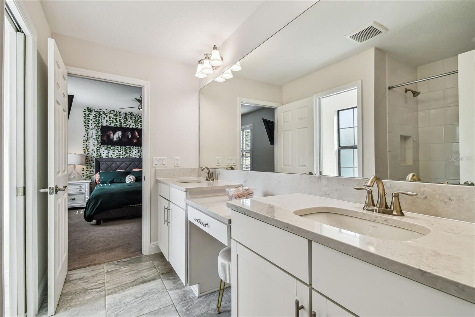 Jack & Jill Bathroom between Bedrooms 3 & 4, with Dual Vanity, Make-up Area, Tub/Shower Combo, Private Toilet Closet on 2nd floor