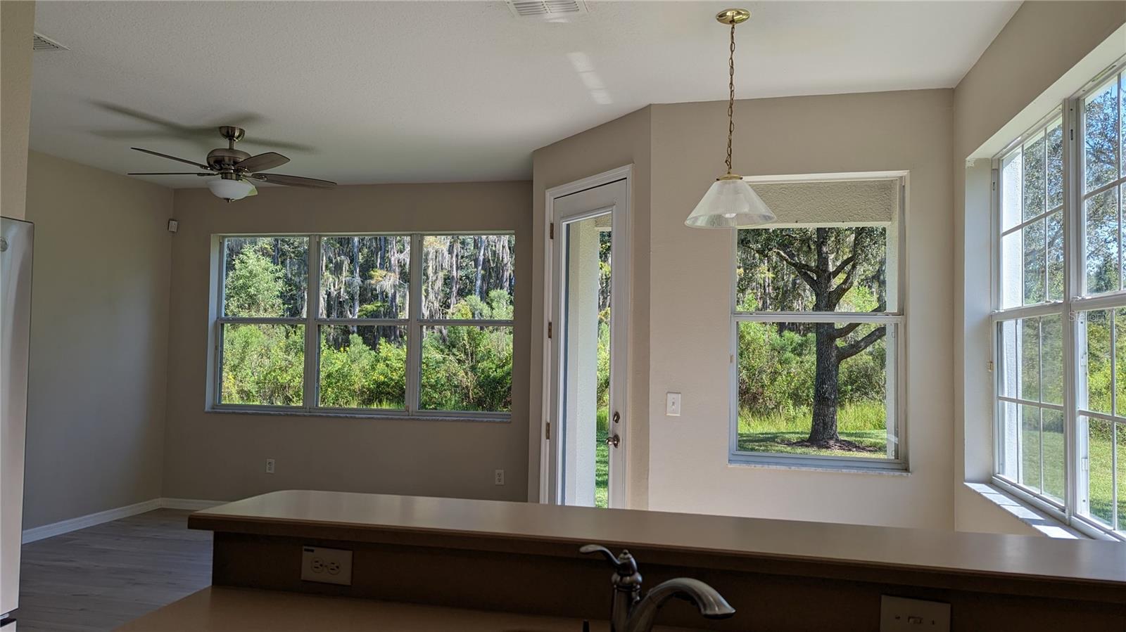 dinette/living room
