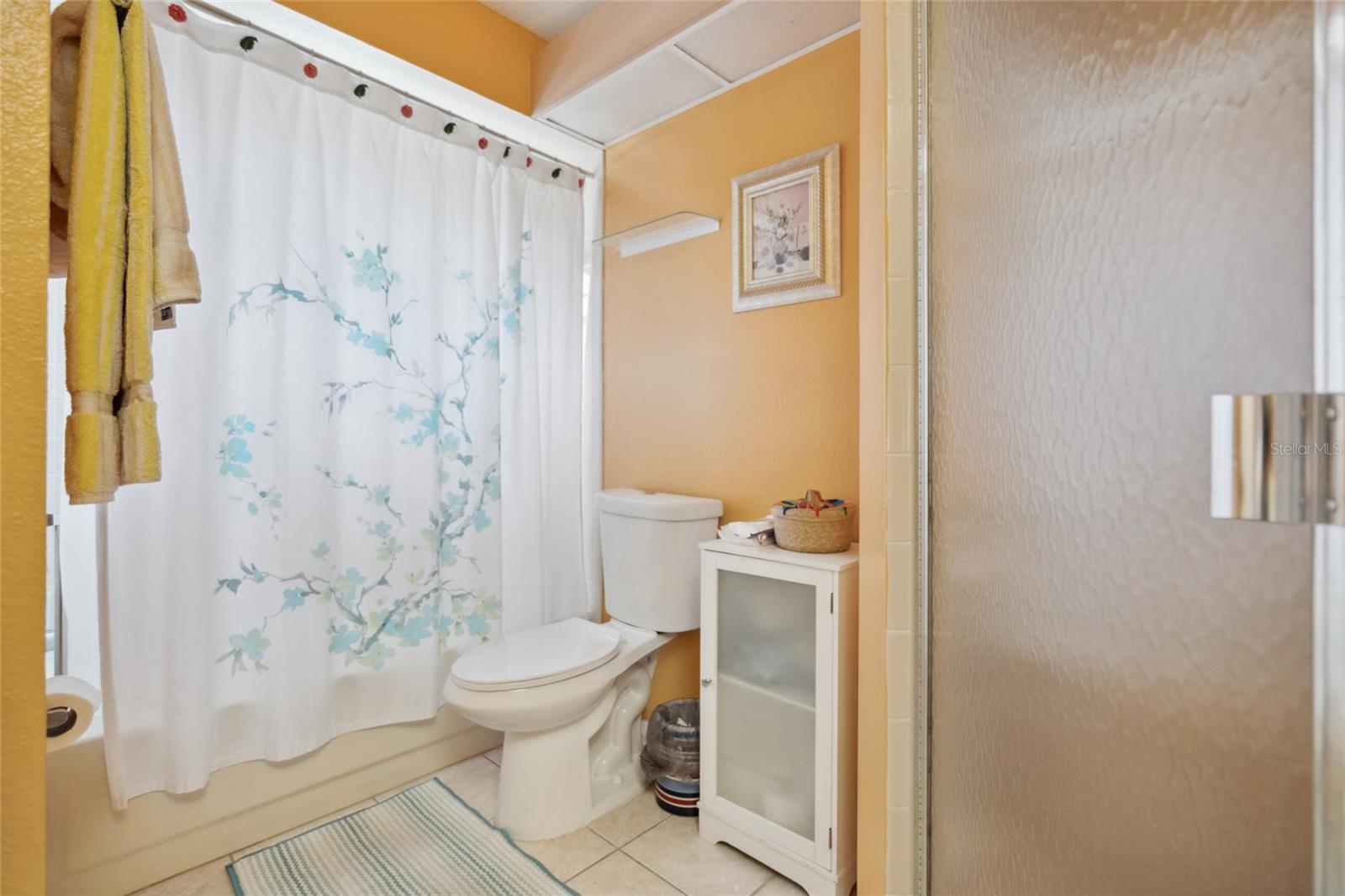 En Suite Bathroom